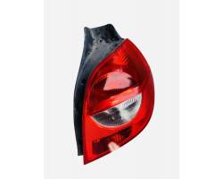 STOP FANALE POSTERIORE DESTRO PASSEGGERO RENAULT Clio Serie (04>08) Benzina (2006) RICAMBI USATI