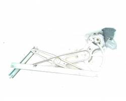 85702-0f010 ALZACRISTALLO ELETTRICO ANT. SX GUIDA TOYOTA Yaris Serie (05>08) (2007) RICAMBI USATI