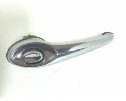 04724915ADB MANIGLIA ESTERNA POSTERIORE SINISTRA CHRYSLER PT Cruiser Berlina 2000 Benzina 104 RICAMBI USATI