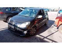 RICAMBI USATI AUTO RENAULT Twingo II serie (07>14) 1149 Benzina 55 (2010) RICAMBI USATI