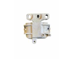 1K0199262AJ SUPPORTO MOTORE VOLKSWAGEN Golf 5 Berlina (03>08) 1598 Benzina (2005>) RICAMBI USATI