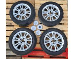 735477992 4 CERCHI IN LEGA LANCIA Delta 3° Serie 198A2000 (2012) RICAMBI USATI