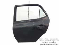 6700402260 PORTIERA POSTERIORE SINISTRA TOYOTA Auris Serie (E150) (07>12) 1400 Diesel 66 kW / 90 CV 1NDTV (2008) RICAMBI USATI