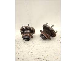 527302H000 KIT MOZZO / MOZZI RUOTA LIBERA KIA Cee'd 1° Serie 1600 Diesel 66 D4FB (2011) RICAMBI USATI