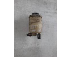 Power steering fluid reservoir
