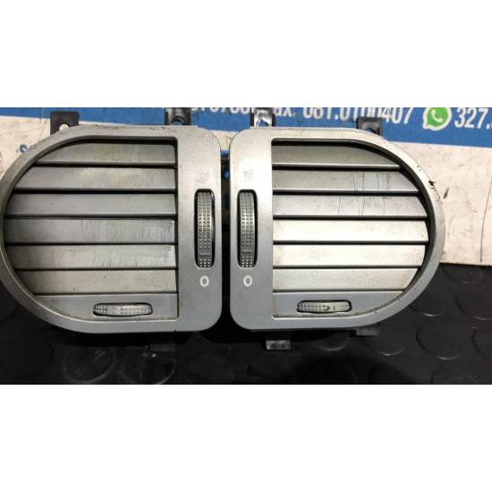 Clip Di Ricambio Per Bocchetta D'Aria Land Rover Freelander 2 – Argento, 4,8x2,6 Cm, Installazione Senza Attrezzi