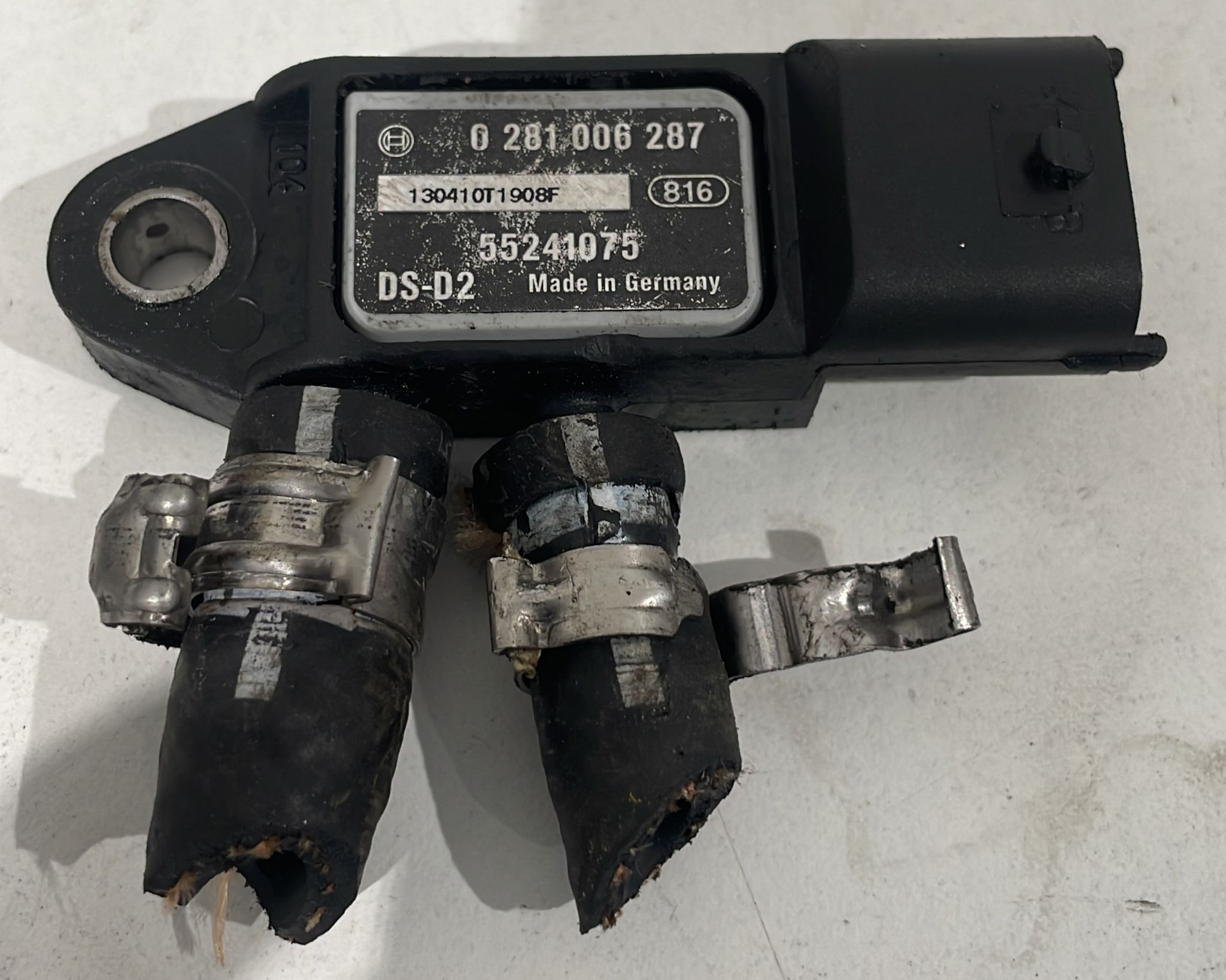 Sensore Pressione Gas Di Scarico Magneti Marelli 215910001300 Per FCA – Qualità Equivalente, Scatola Originale