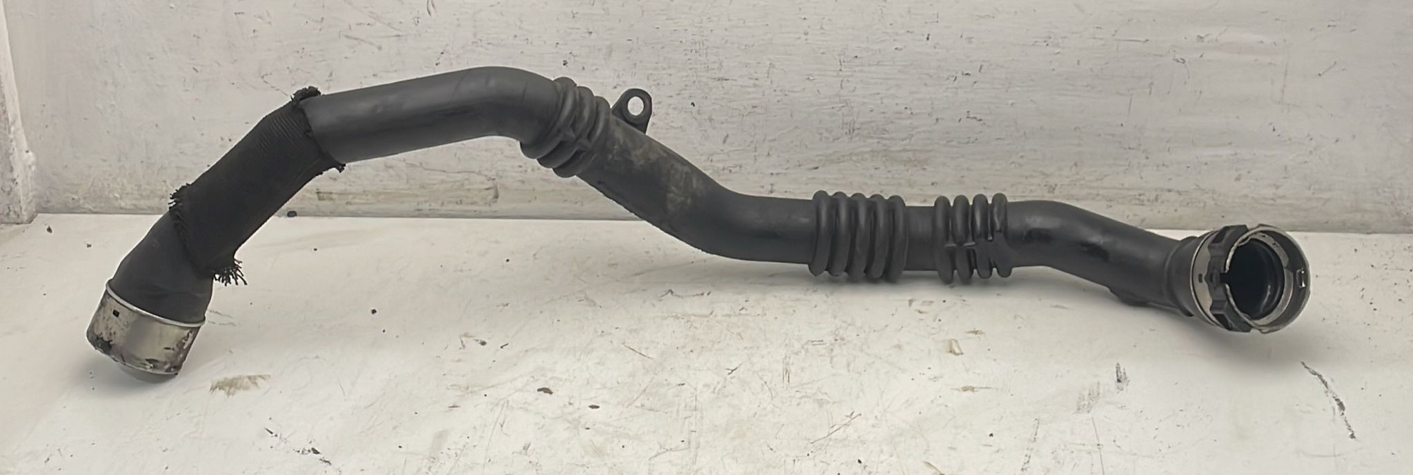 Furtun intercooler nou Dacia Lodgy 1,5 dCi (144609034R) Complet