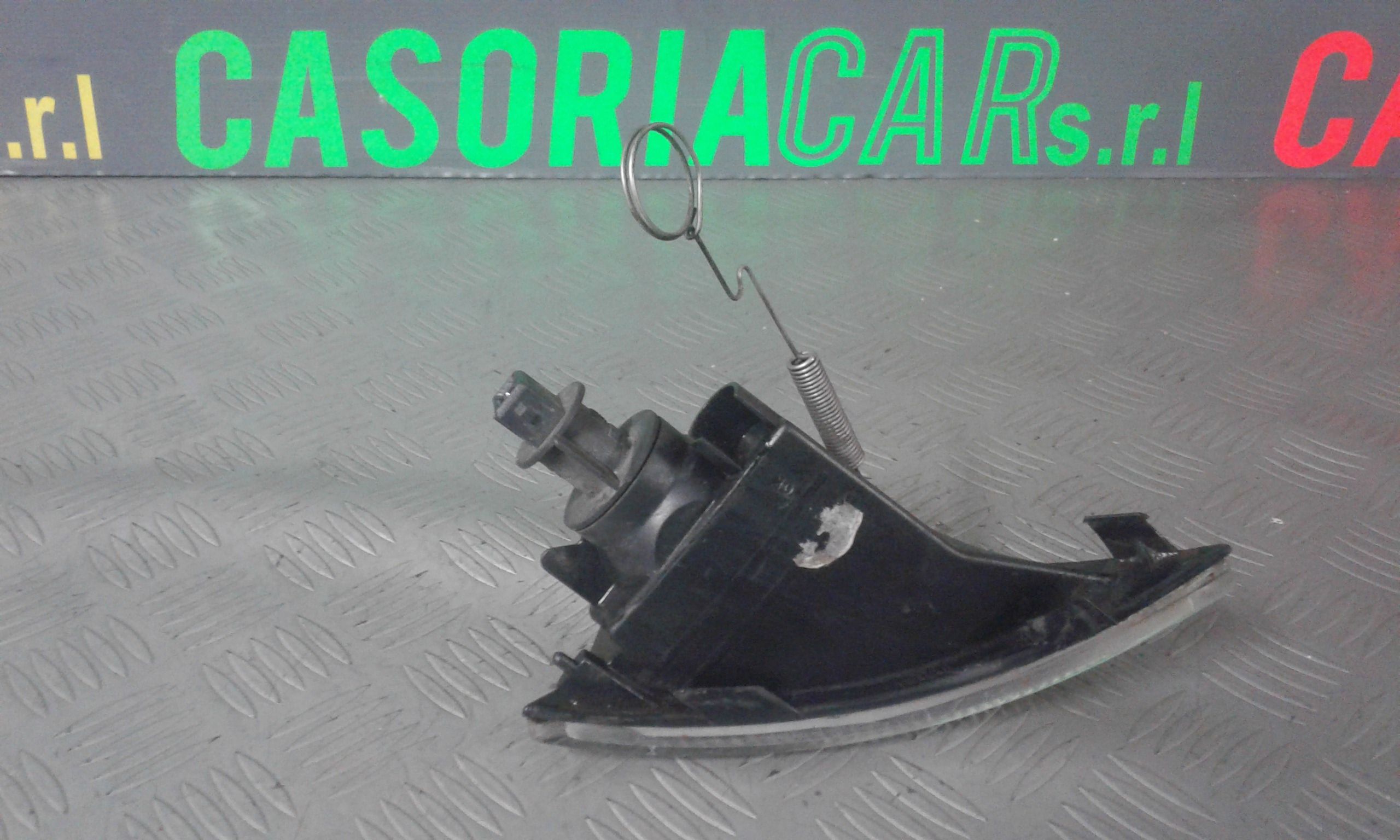 Freccia SX lato guida LANCIA Y 1 Serie