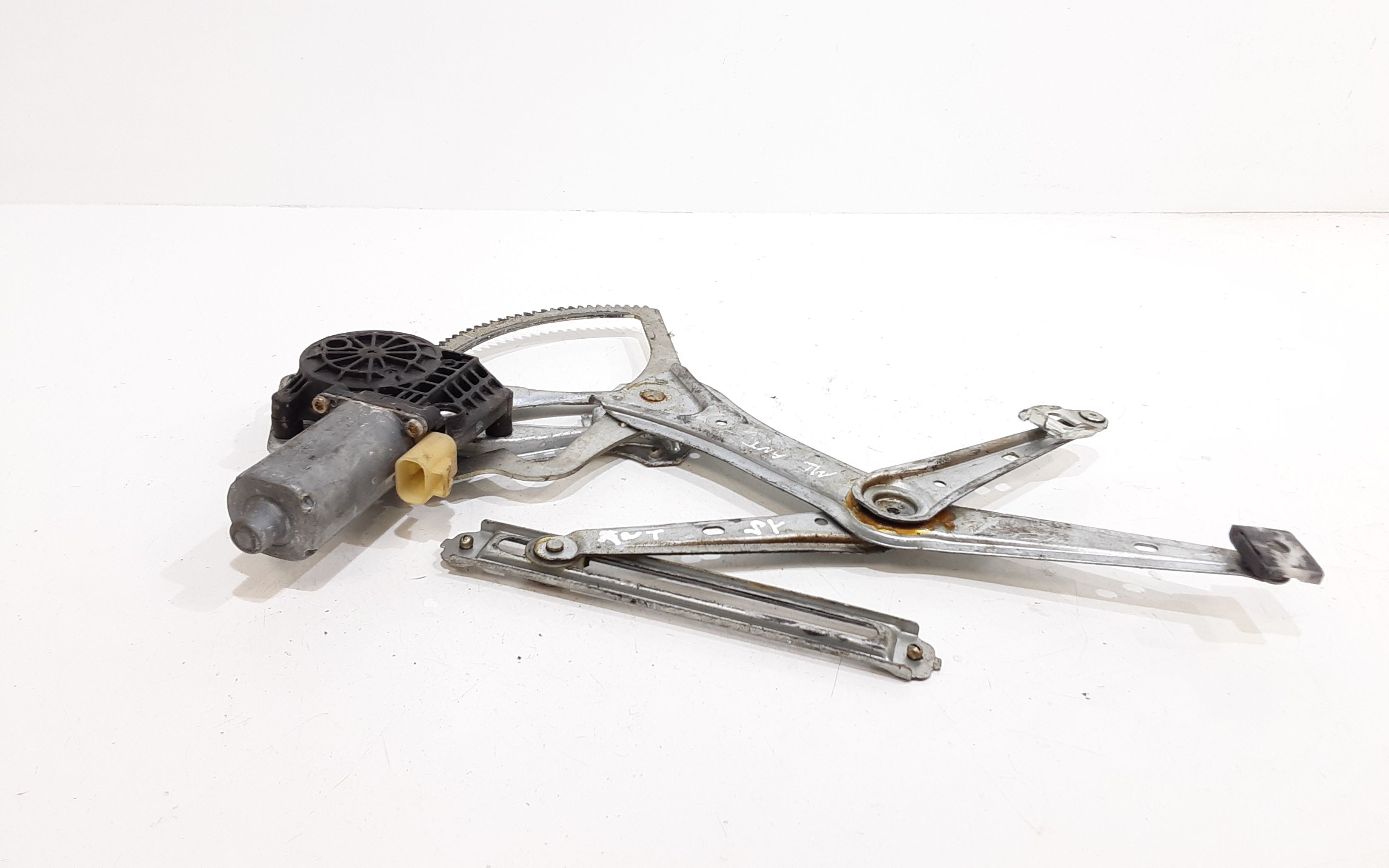 Cremagliera anteriore sinistra Guida MERCEDES ML W163 1� Serie