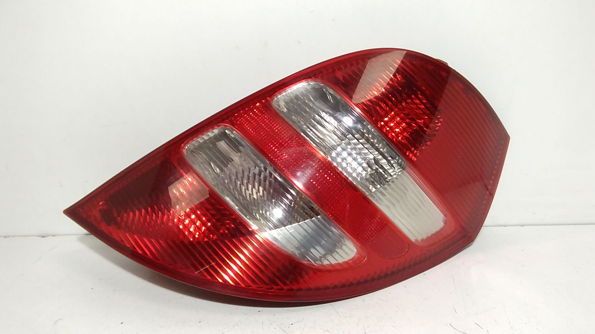 Stop fanale posteriore Destro Passeggero MERCEDES Classe A W169 3� Serie