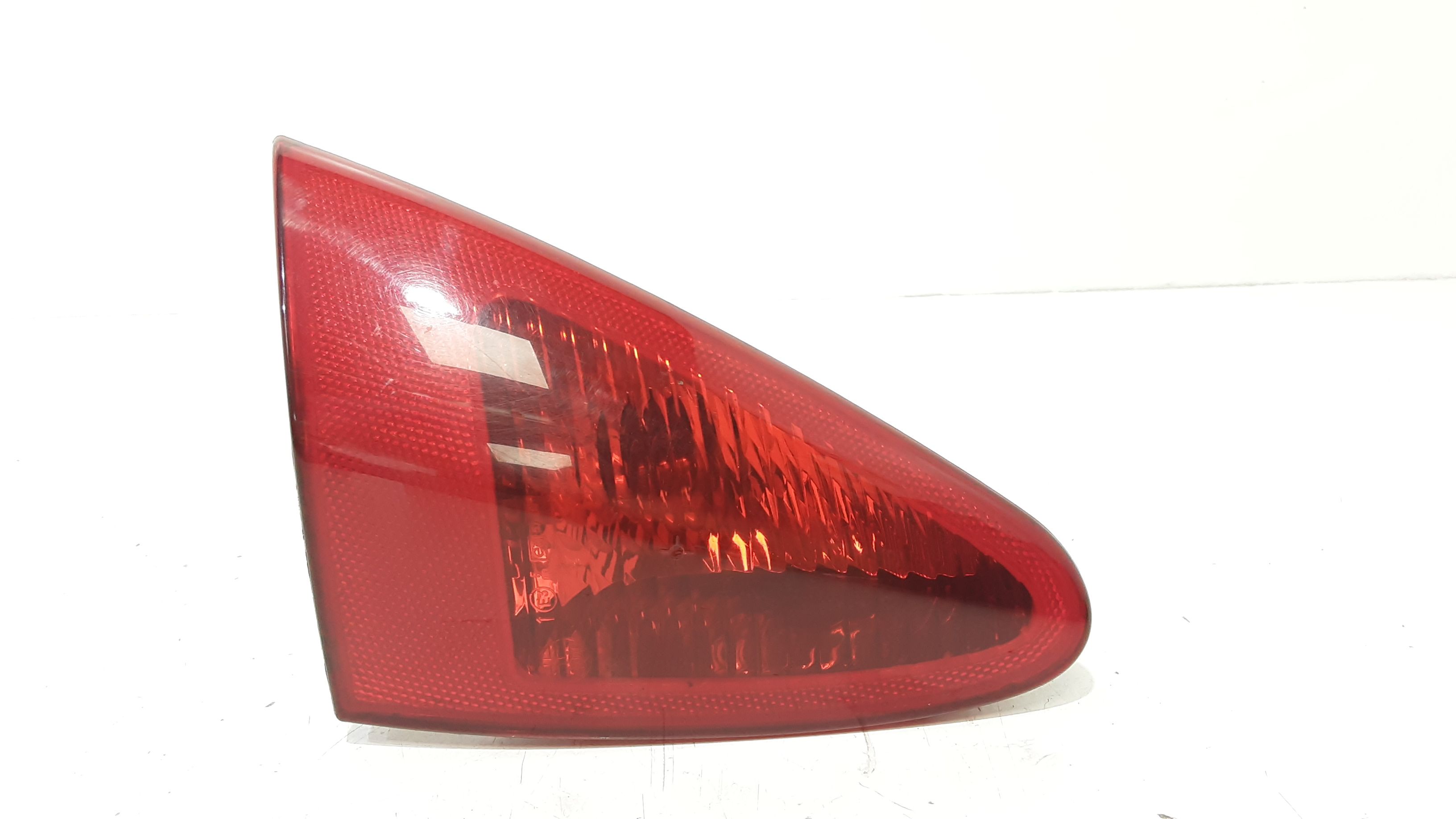 Stop Posteriore Sinistro Integrato nel Portello ALFA ROMEO 147 1�  Serie