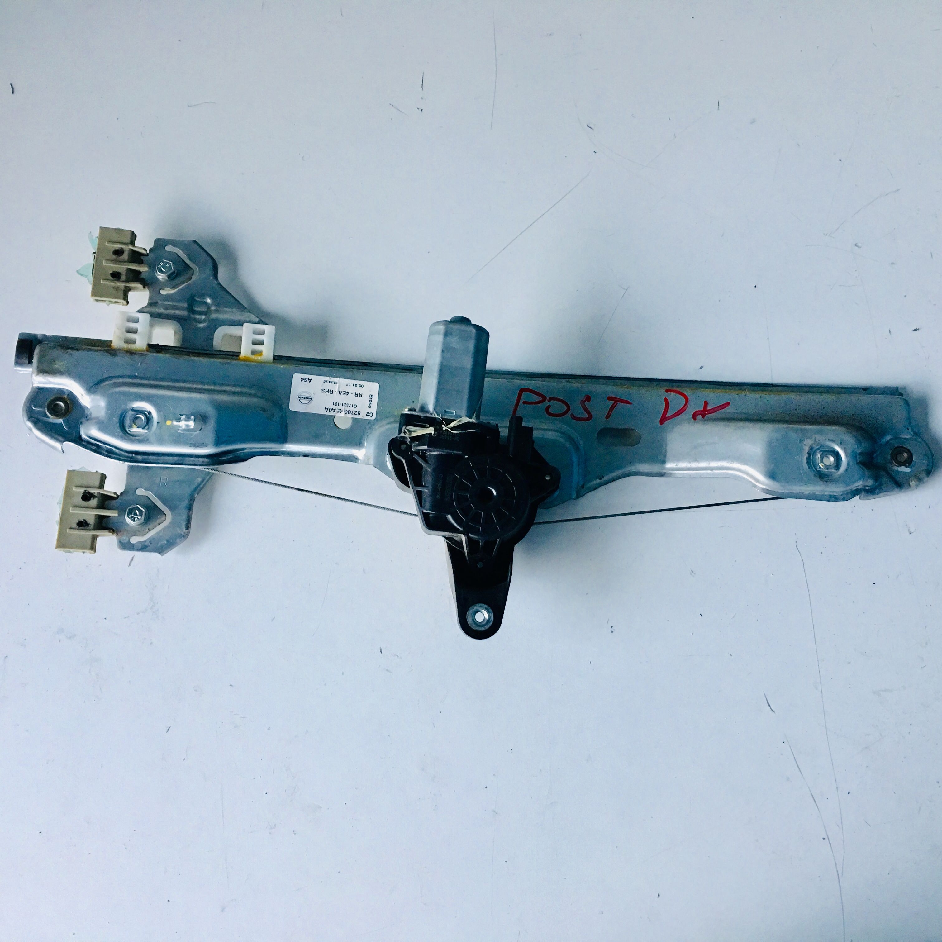 Motorino alzacristallo porta post. Destro - Immagine 1 di 1