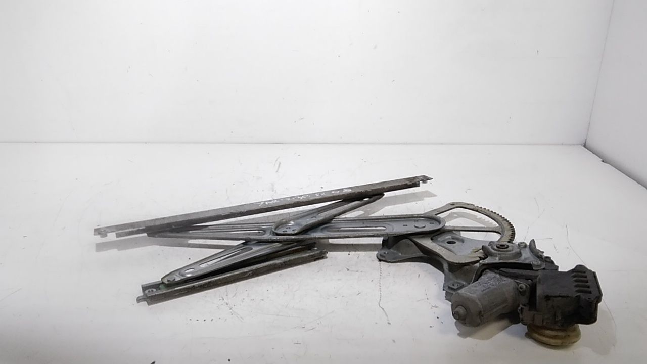 Cremagliera anteriore sinistra Guida TOYOTA Yaris 3� Serie