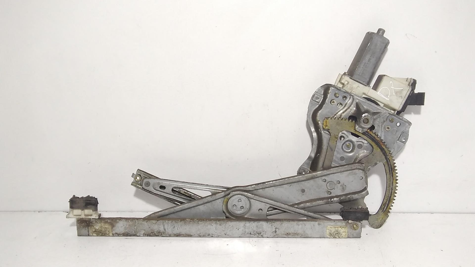 Cremagliera anteriore destra passeggero TOYOTA Corolla Berlina 3 Serie 3-5P