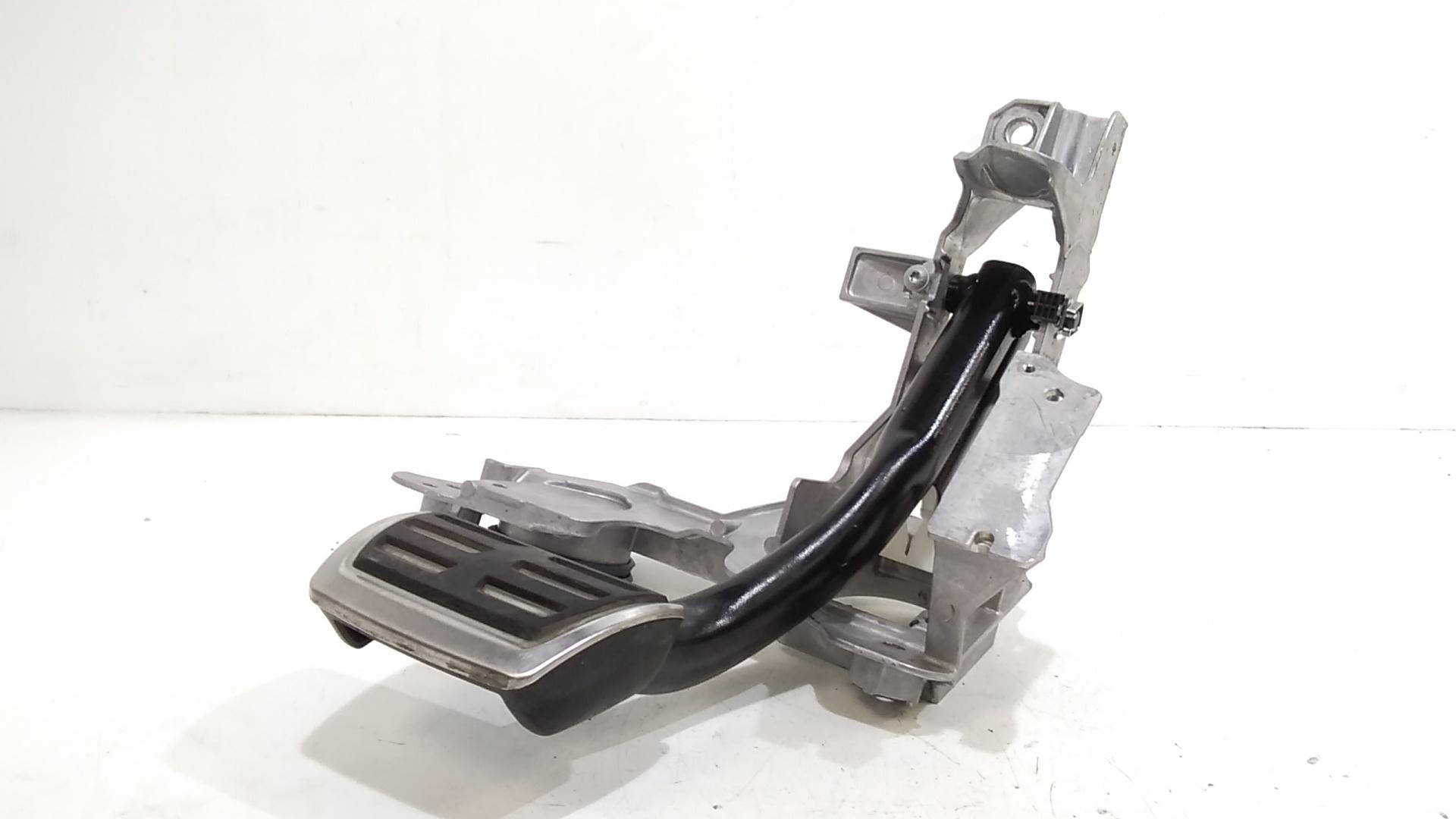 Pedale Freno per cambio automatico AUDI A4 Avant (8W5)