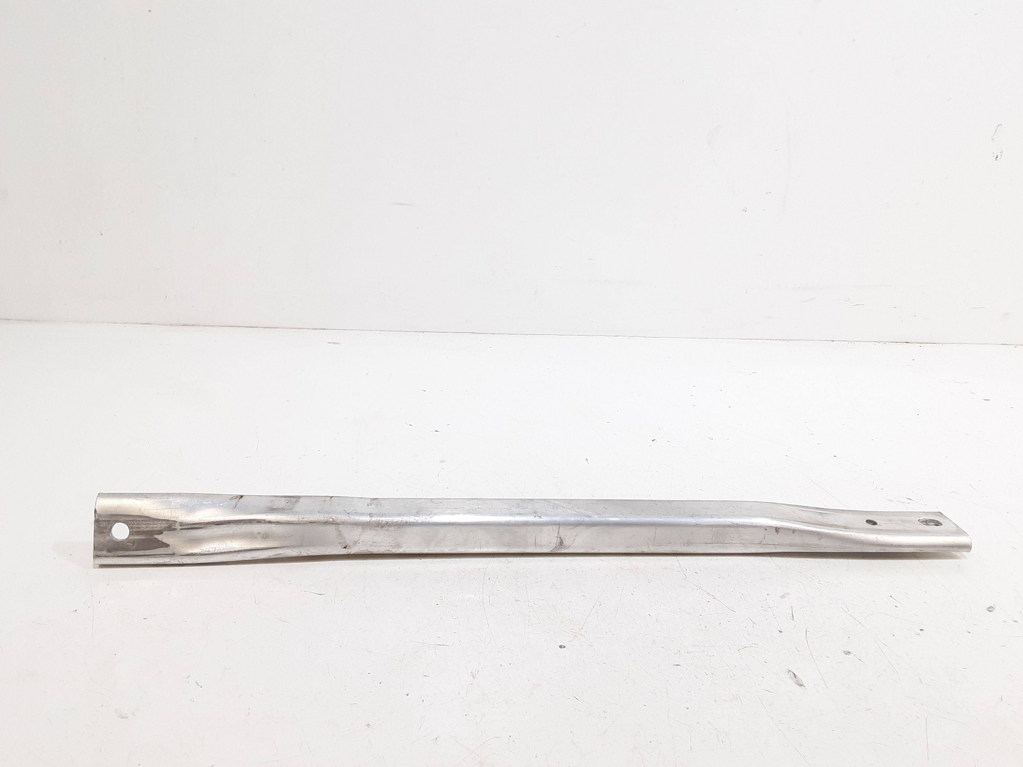 Rinforzo Paraurti anteriore AUDI A4 Avant (8W5)