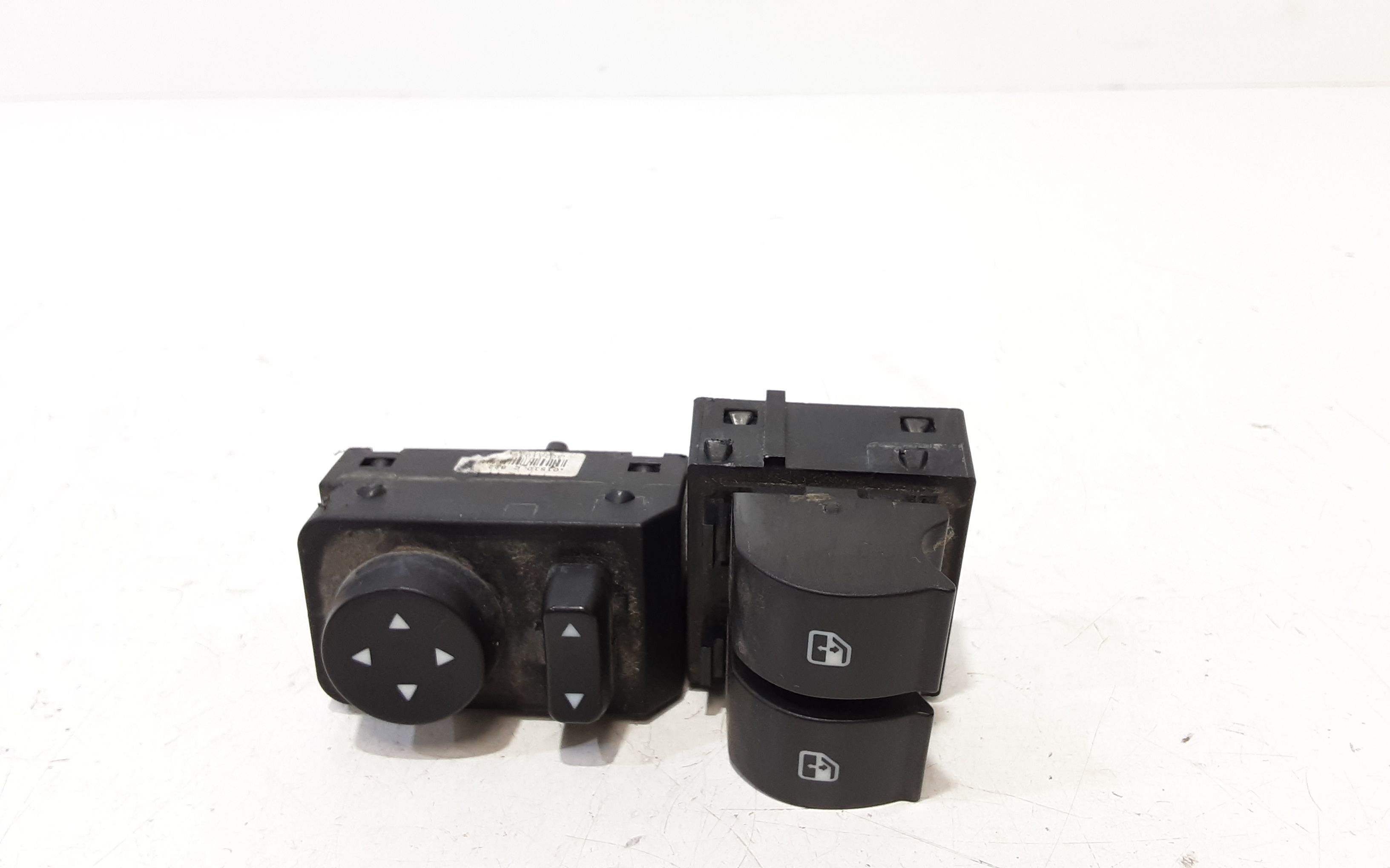 Pulsantiera anteriore sinistra Guida FIAT Punto EVO