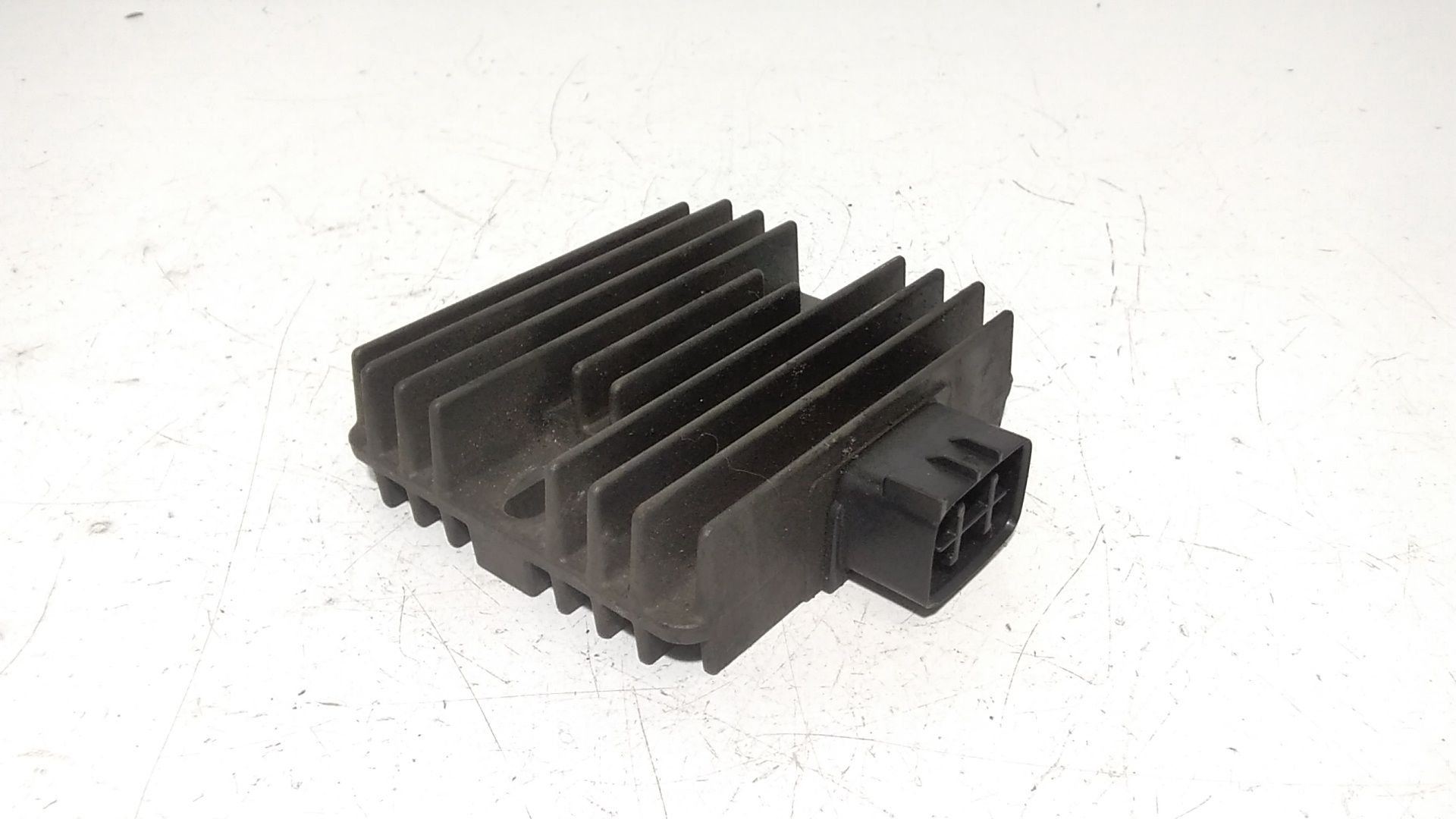 Regolatore tensione KAWASAKI Z750 750cc (04>12)