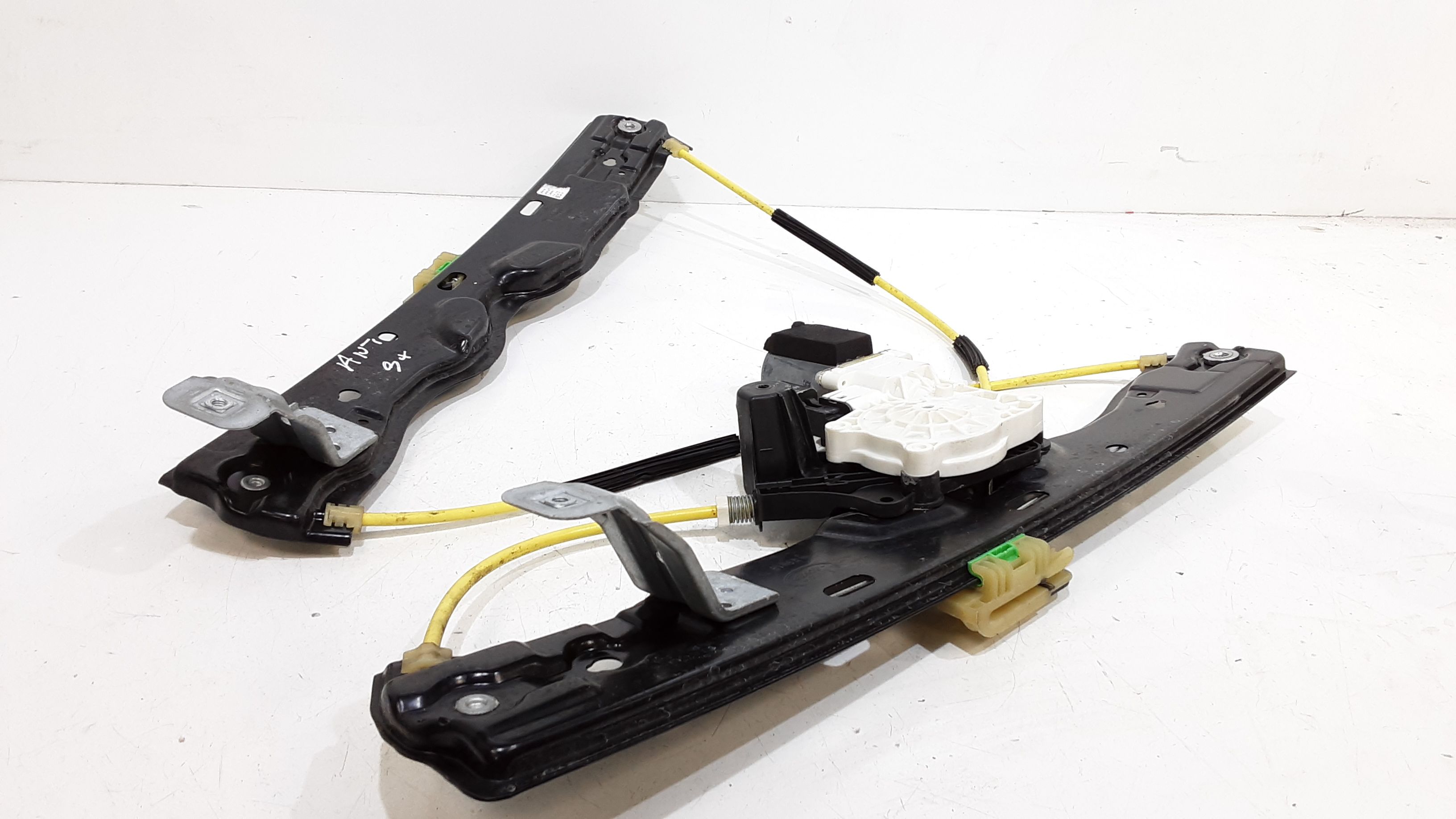 Cremagliera anteriore sinistra Guida LAND ROVER Range Rover Velar (17>)