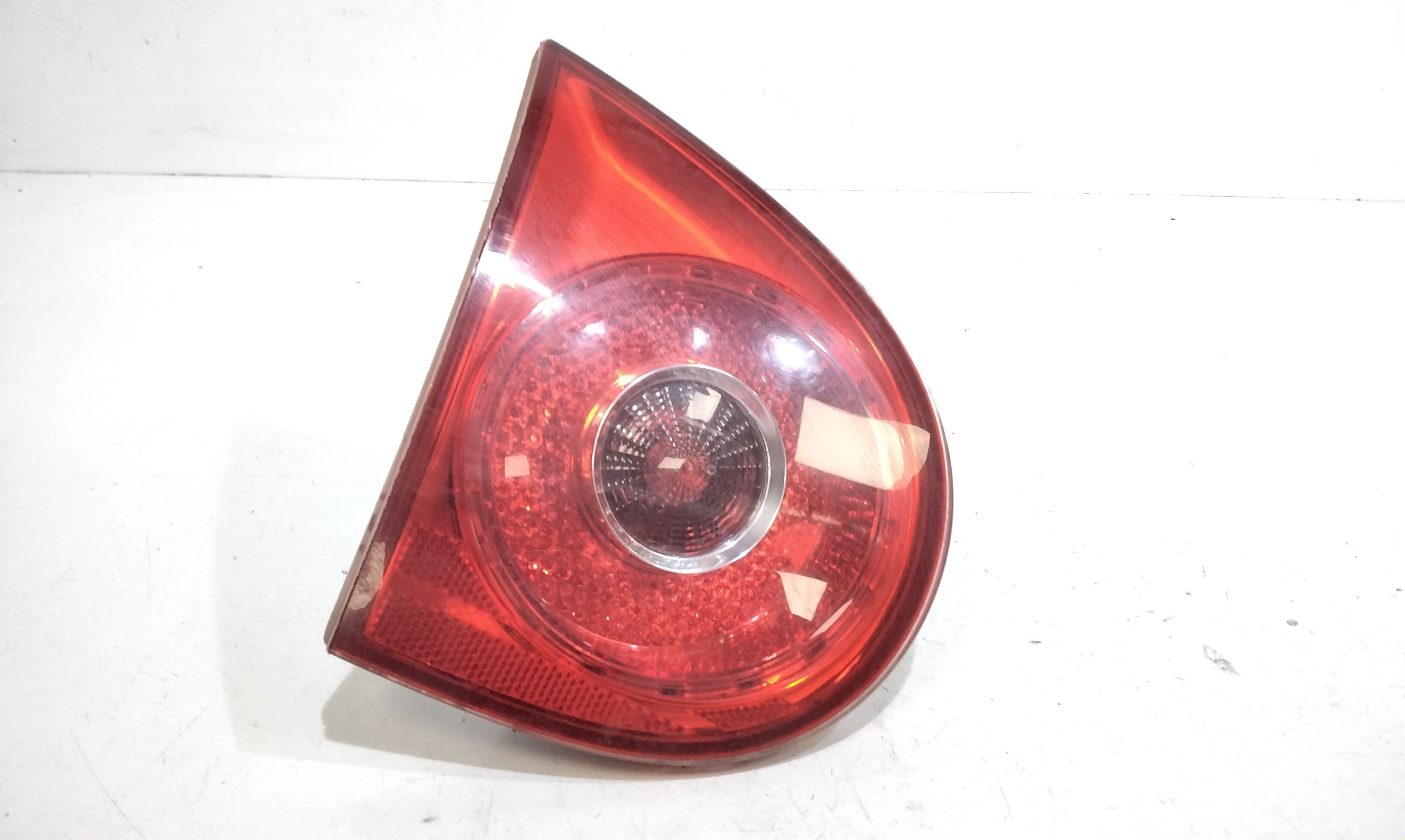 Stop Posteriore Sinistro Integrato nel Portello VOLKSWAGEN Golf 5 Berlina (03>08)