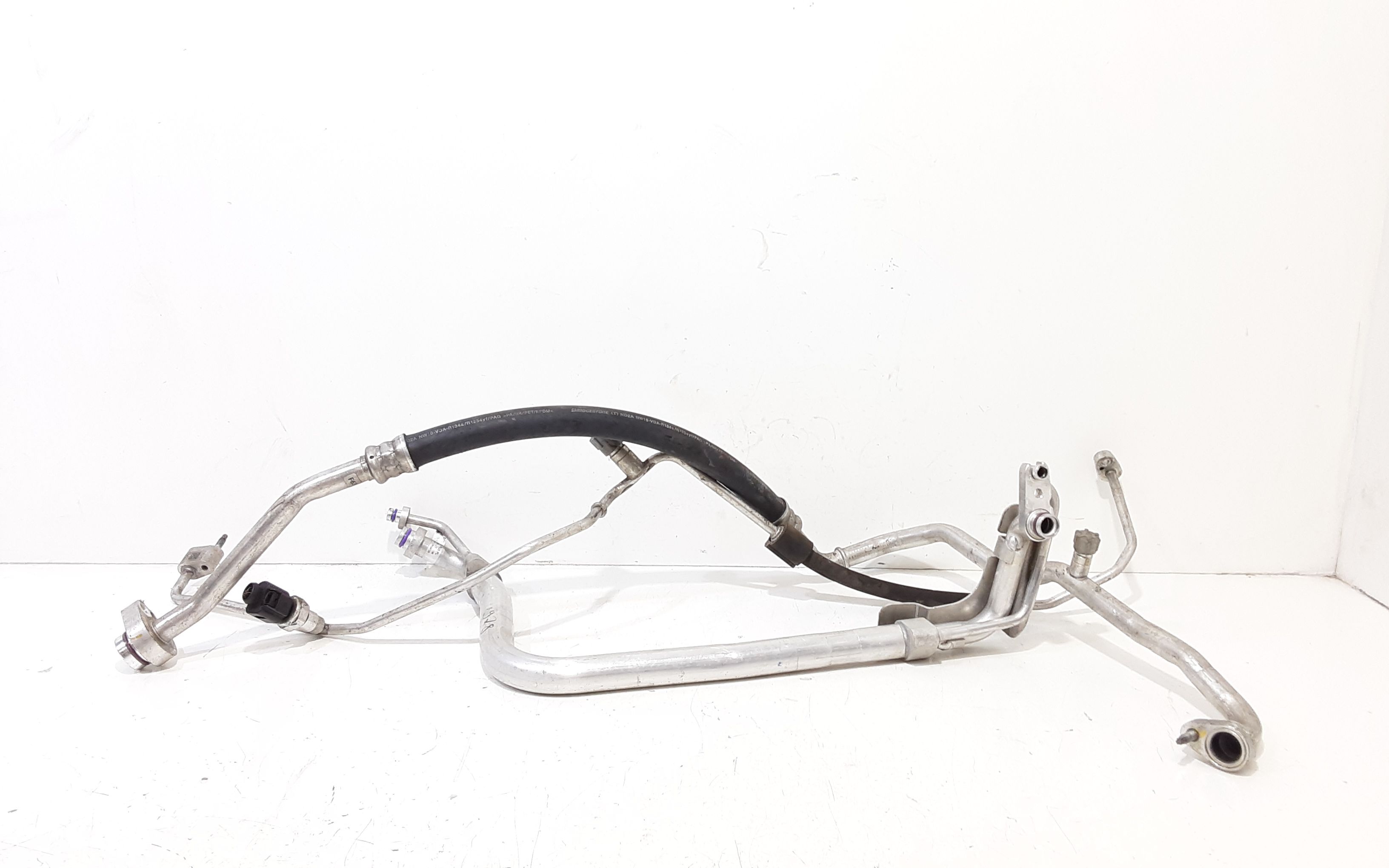 Tubi A/C VOLKSWAGEN Tiguan Serie