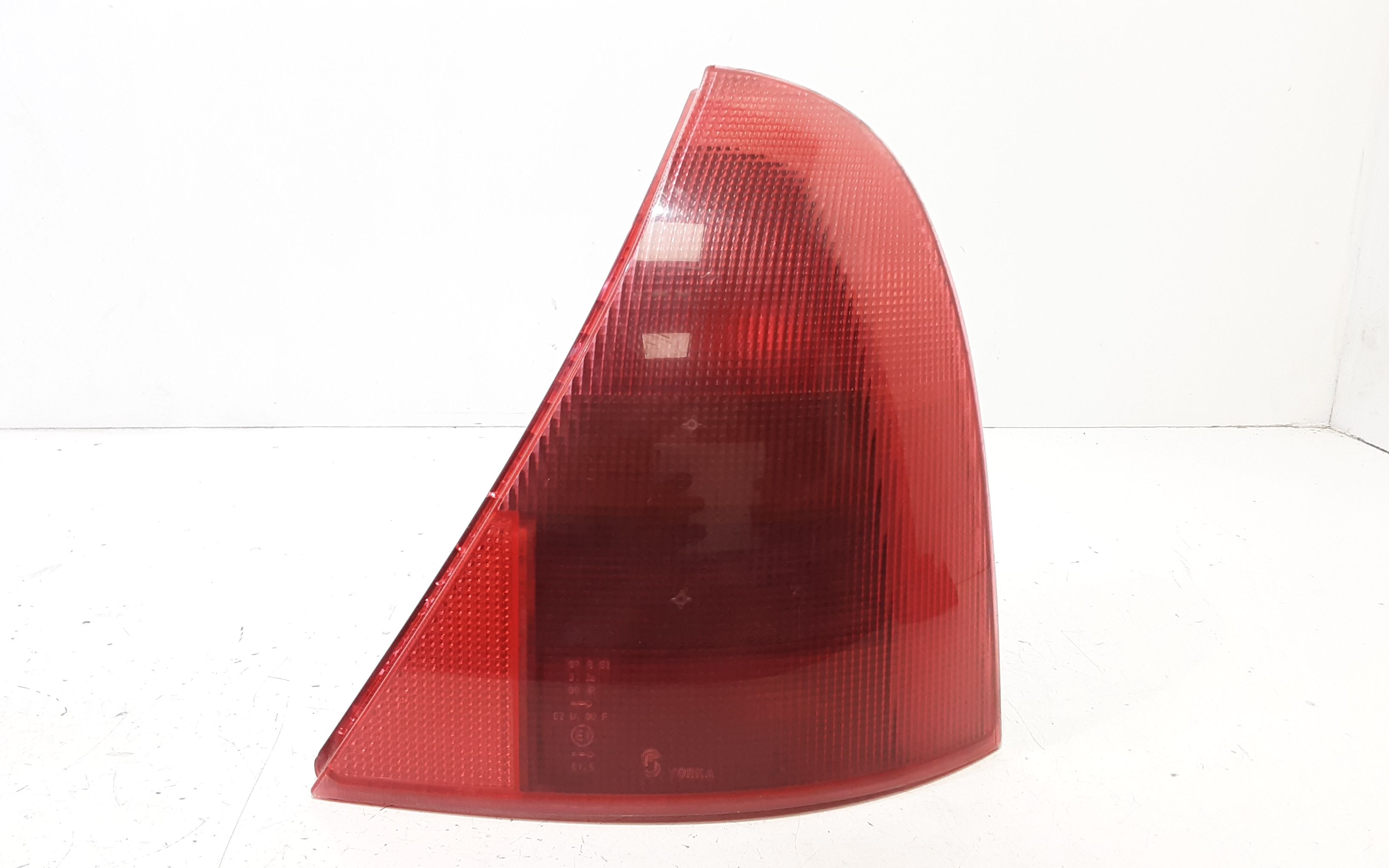 Stop fanale posteriore Destro Passeggero RENAULT Clio Serie (99>01)