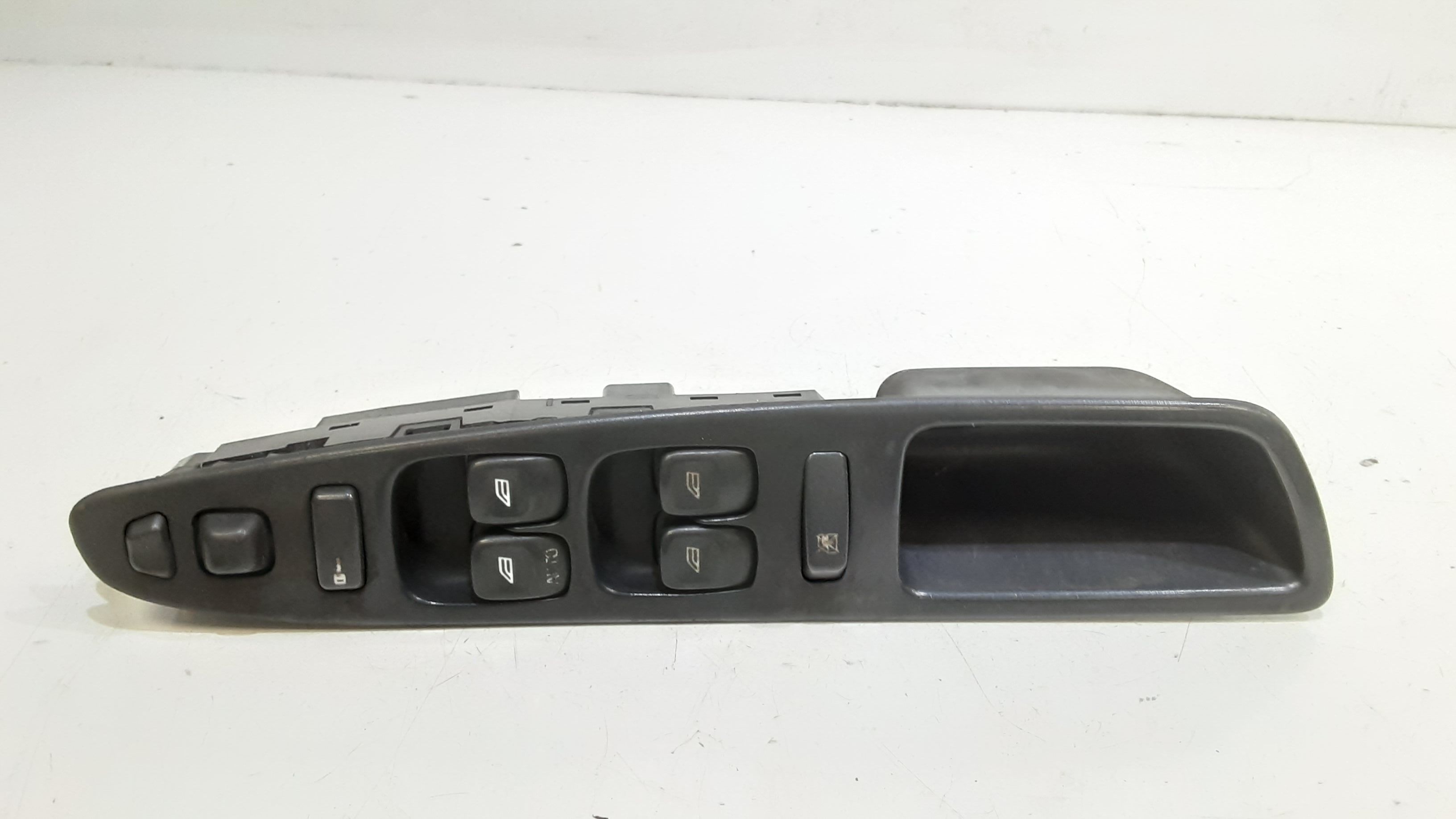 Pulsantiera anteriore sinistra Guida VOLVO V40 S. Wagon 2� Serie