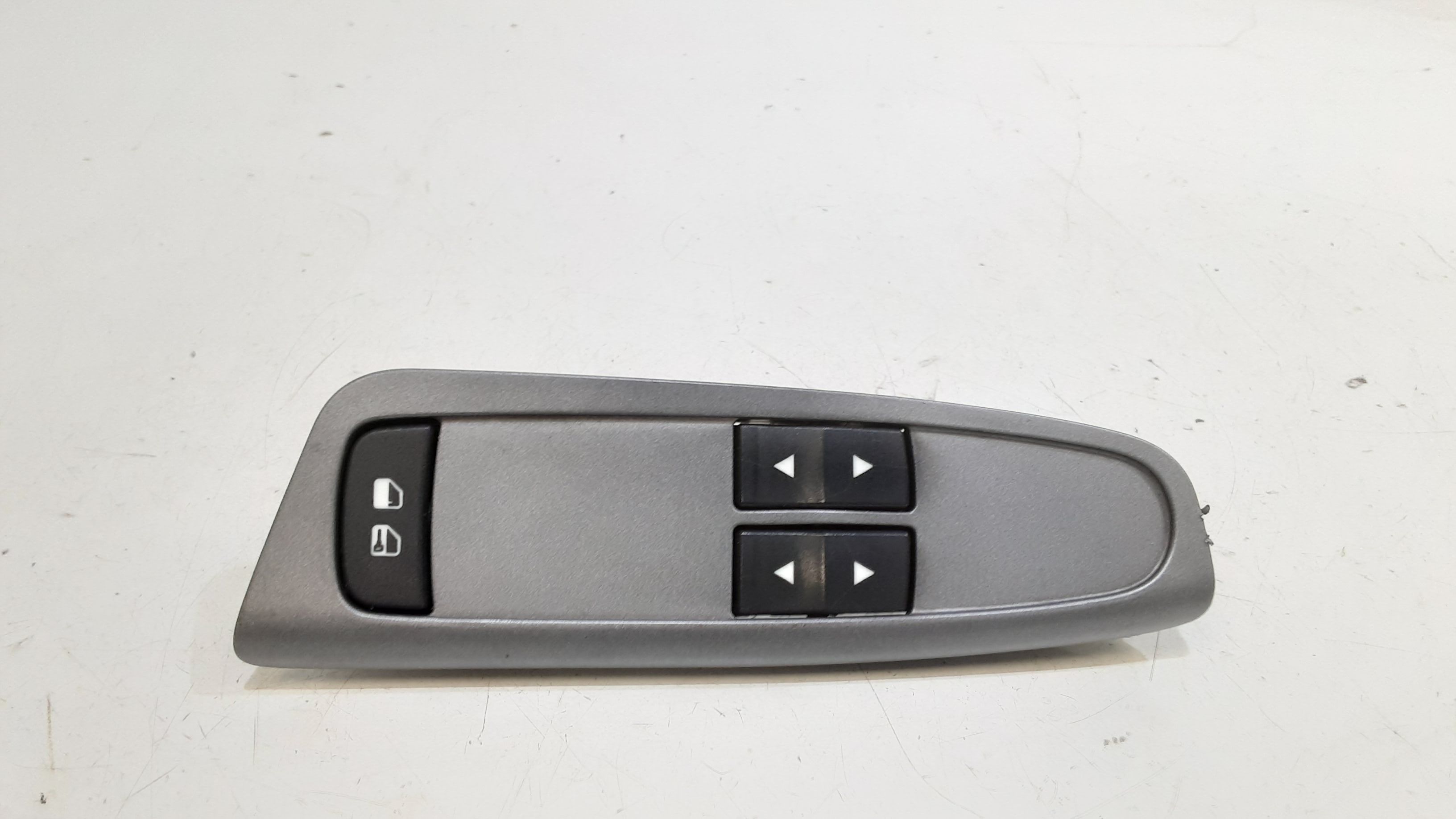 Pulsantiera anteriore sinistra Guida FIAT Stilo Berlina 3P