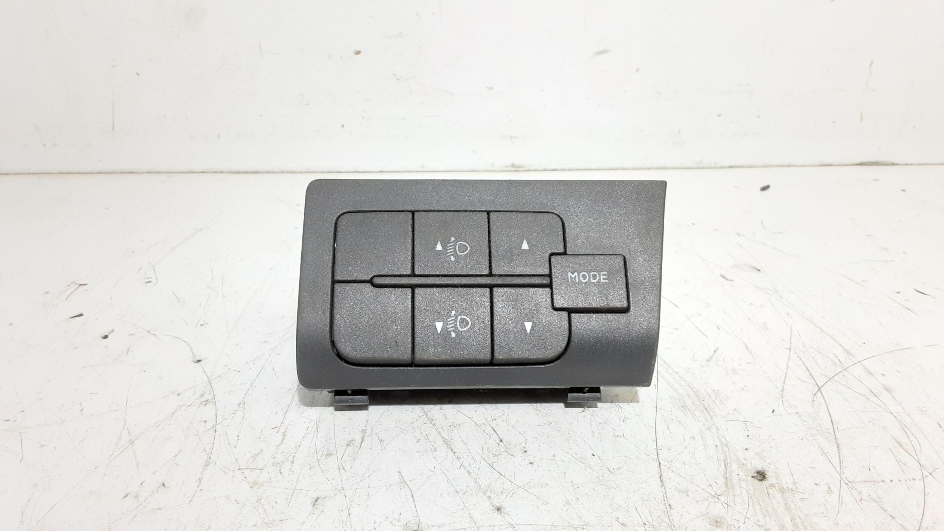 Interruttore comando luci FIAT Ducato 5� Serie