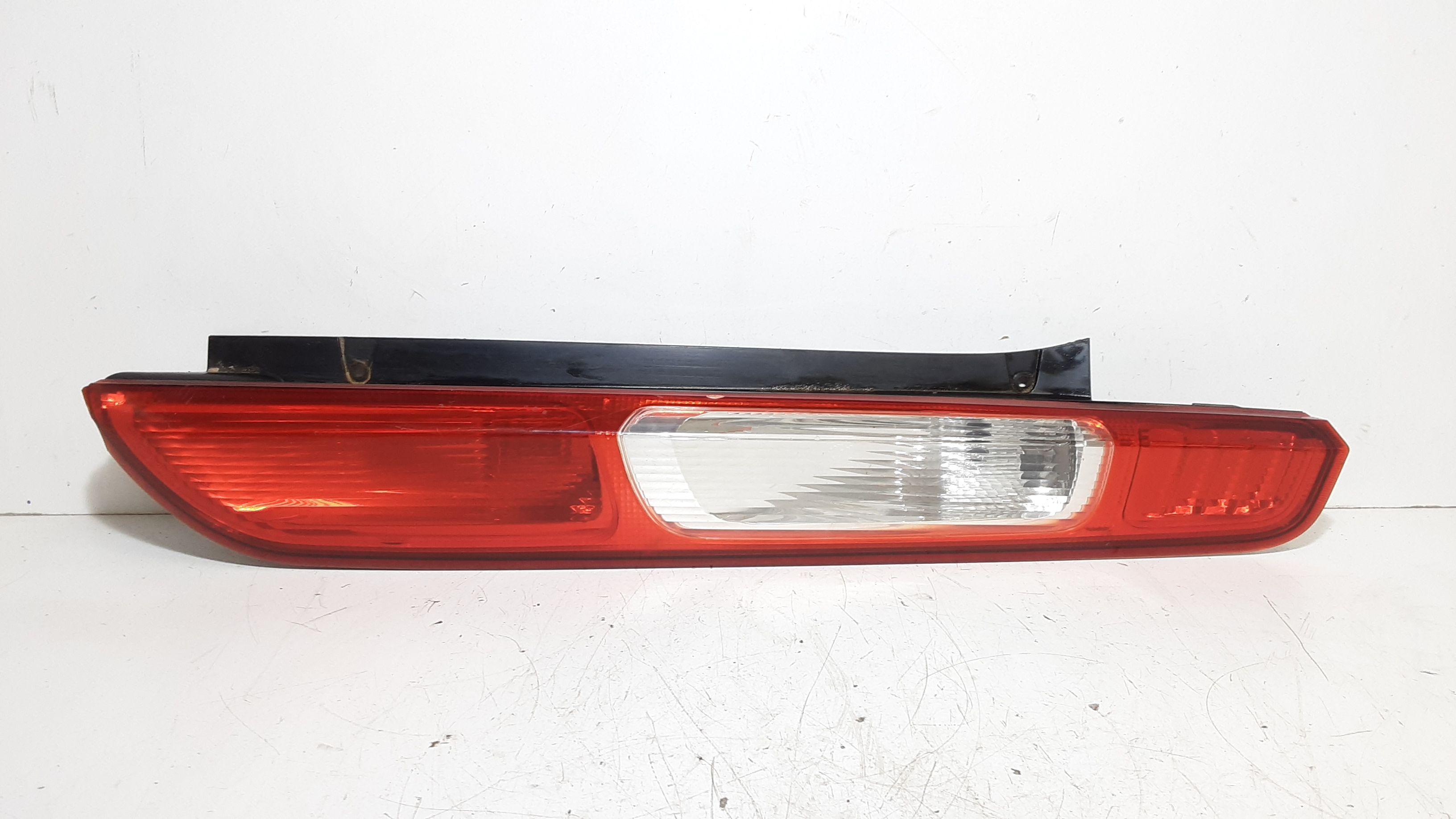 Stop fanale posteriore Destro Passeggero FORD Focus Berlina 3 Serie