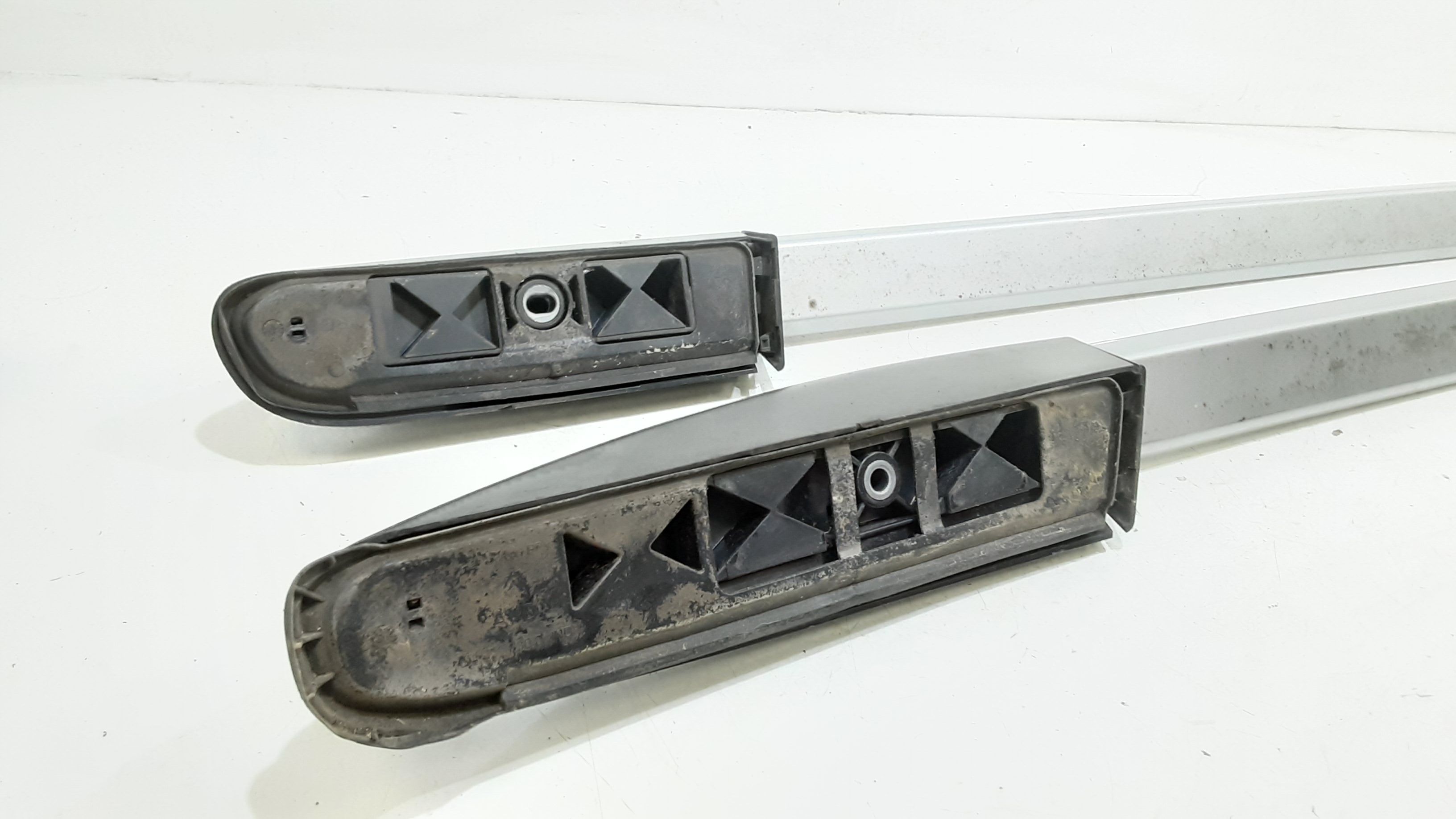 Barre Longitudinali tetto PEUGEOT Partner Tepee (08>)