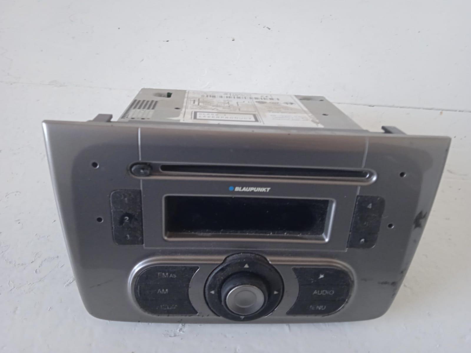Radioeinbauset Doppel DIN Autoradio Für Alfa Romeo Mito Ab 14 955 Silber
