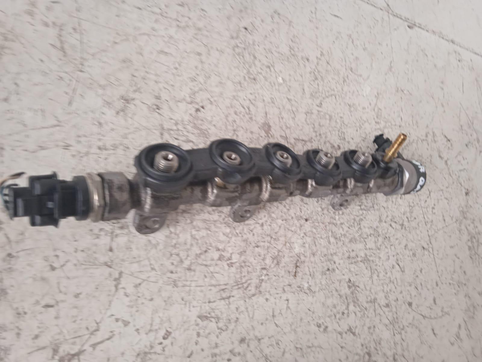 TUBO RITORNO CARBURANTE NISSAN PATROL GR Y61 (ORIGINALE