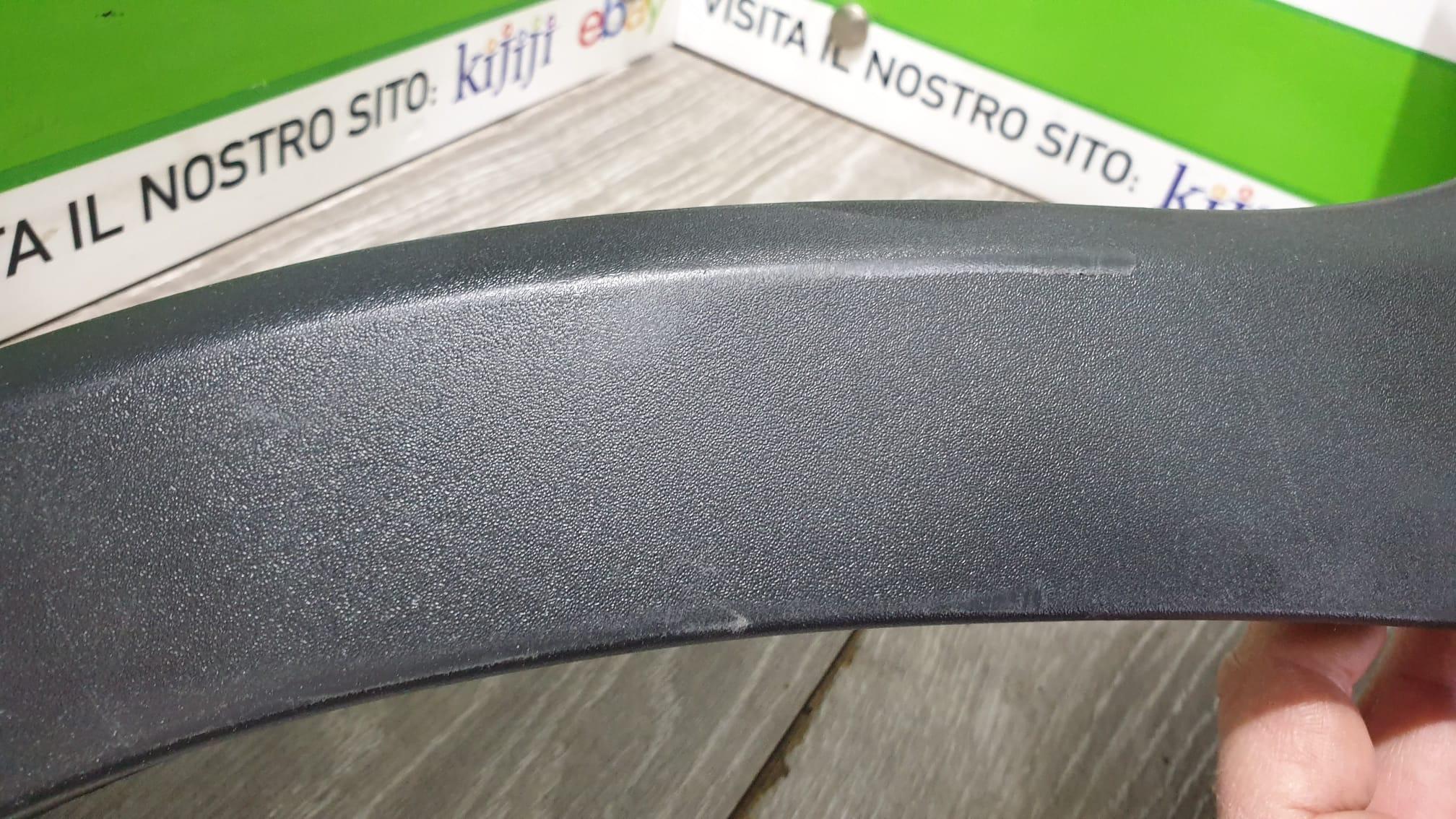 Modanatura Paraurti Panda 169 1.3 JTD Multijet 4x4 75 CV - Foto 9