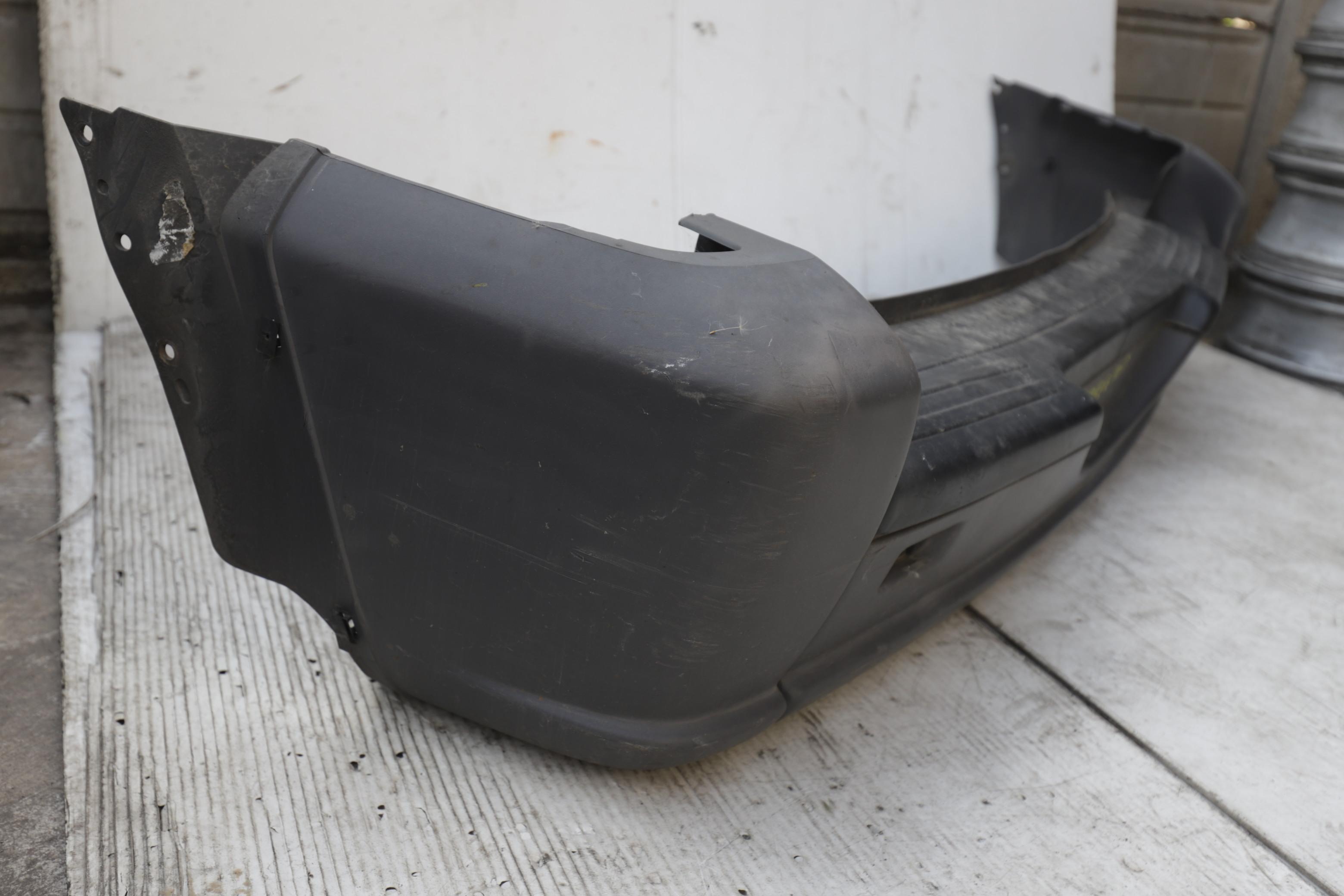Fascia Paraurti Posteriore Per Jeep Cherokee 1997 Al 2001