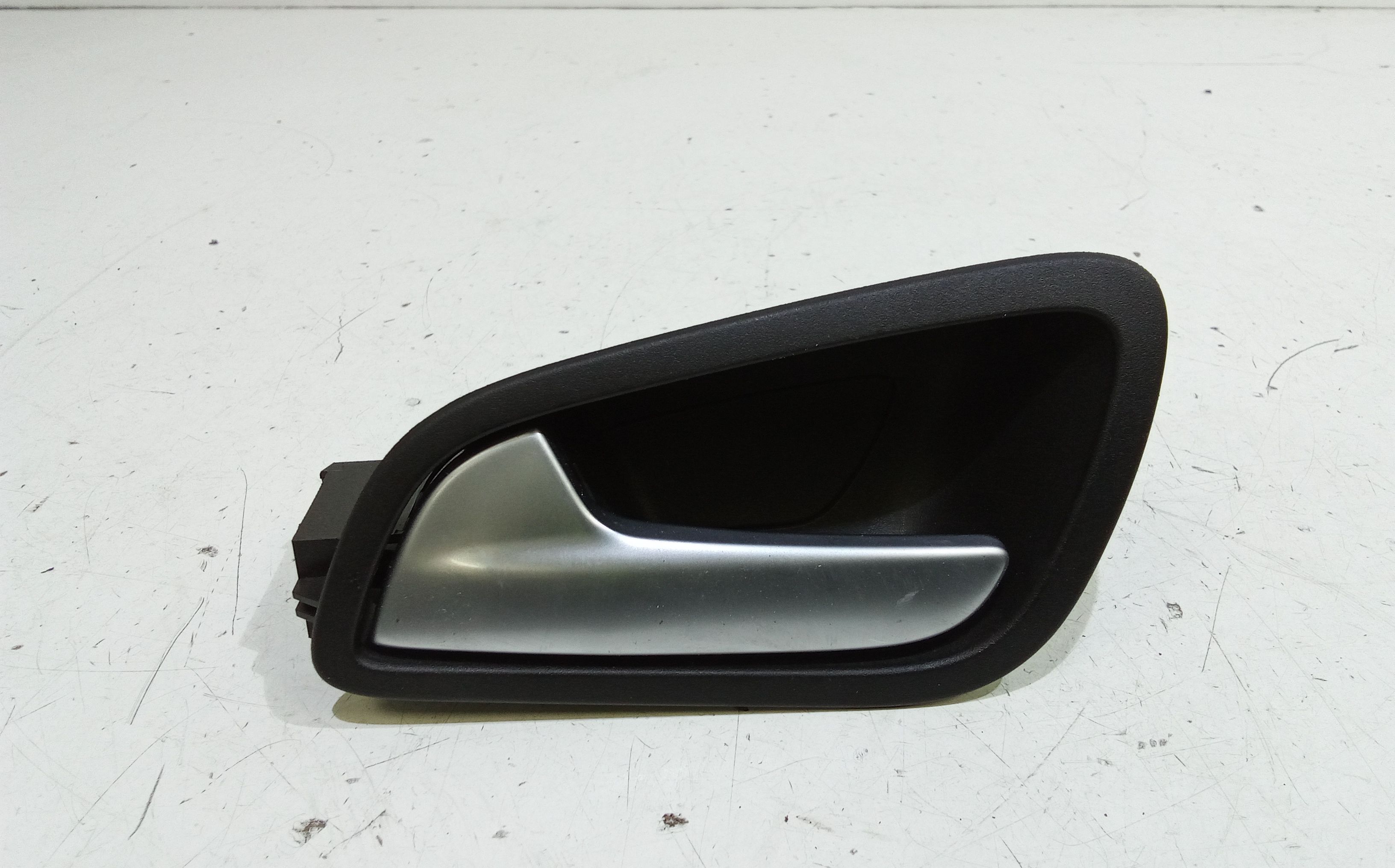 Maniglia interna Posteriore Sinistra FORD Kuga Serie (16>)