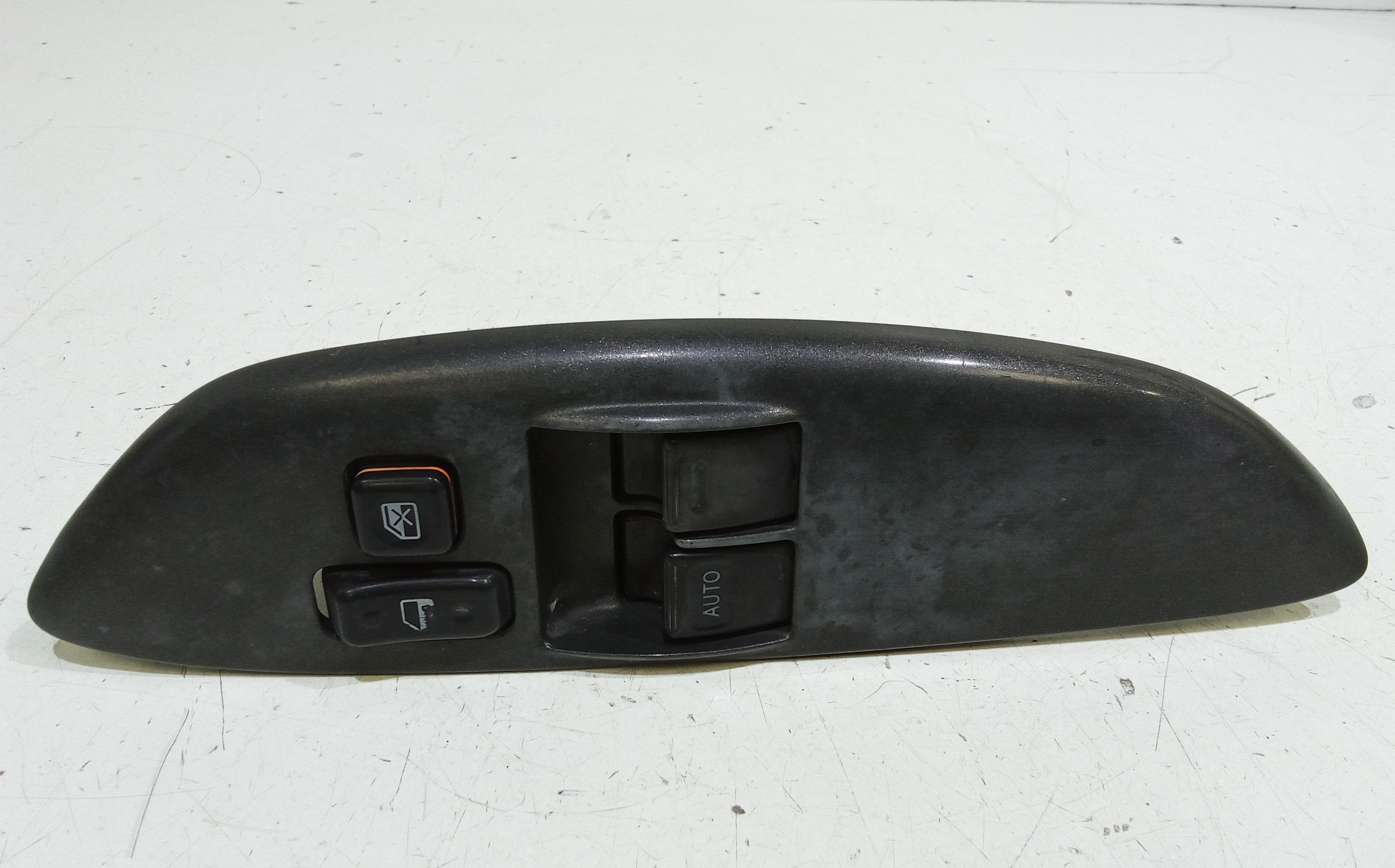 Pulsantiera anteriore sinistra Guida TOYOTA Yaris Serie (99>03)