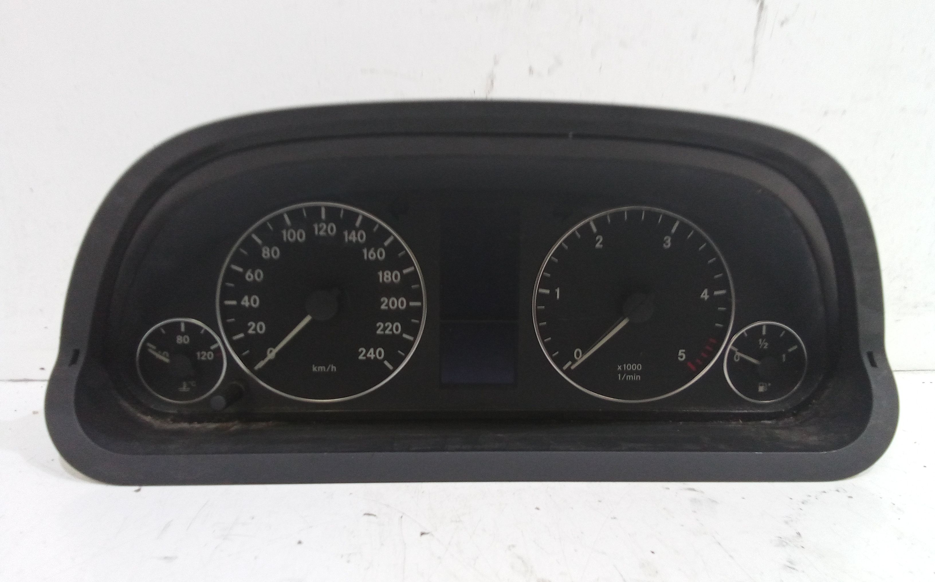 Recambo Vasca Baule In Plastica Per Mercedes Classe A W169 (2004-2008) - Protezione Bagagliaio Su Misura Con Bordo Rialzato, Antiscivolo