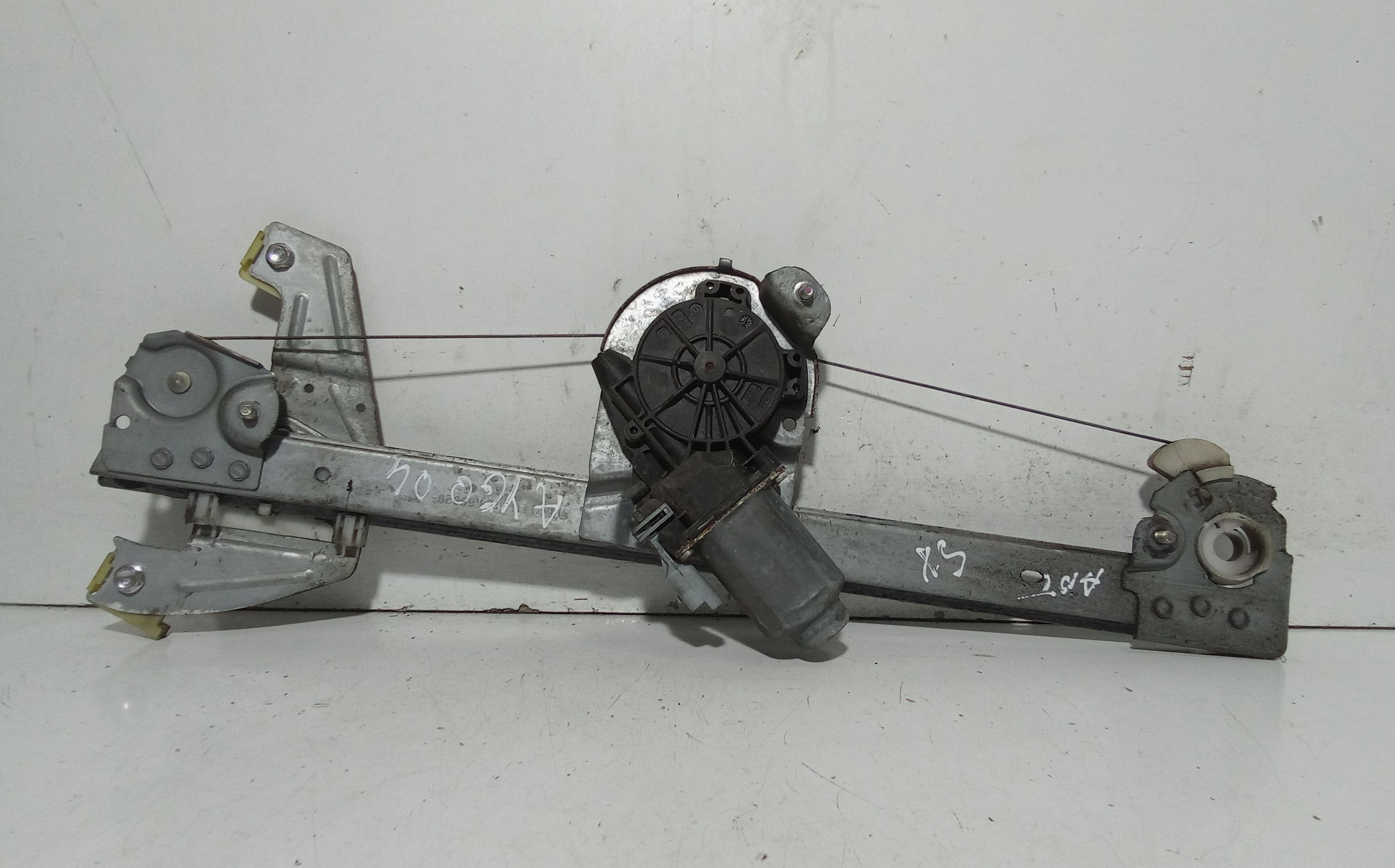 Cremagliera anteriore sinistra Guida TOYOTA Aygo 1� Serie