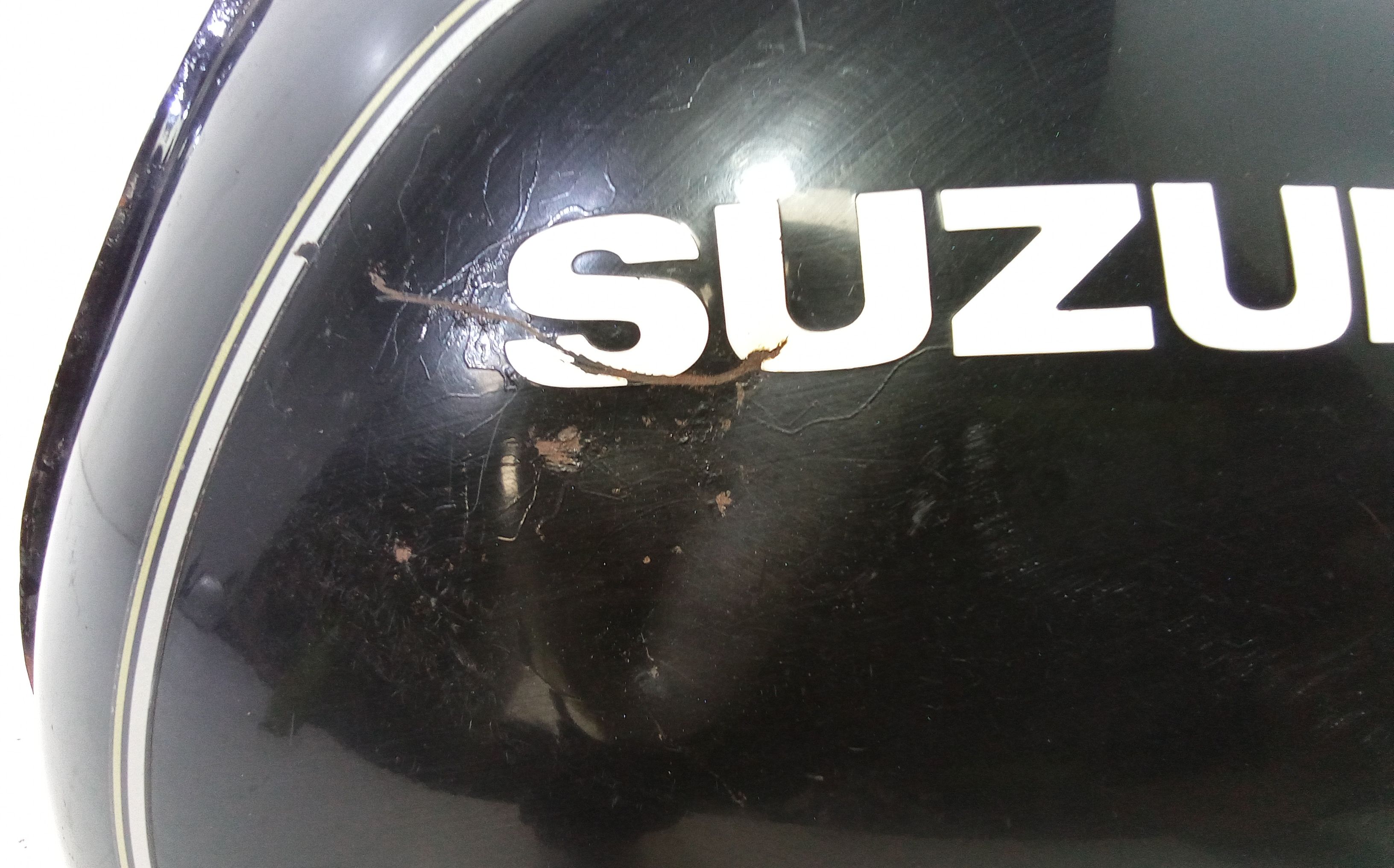 Viti Ouïes de Radiateur serbatoio e tabelle Geco-Suzuki