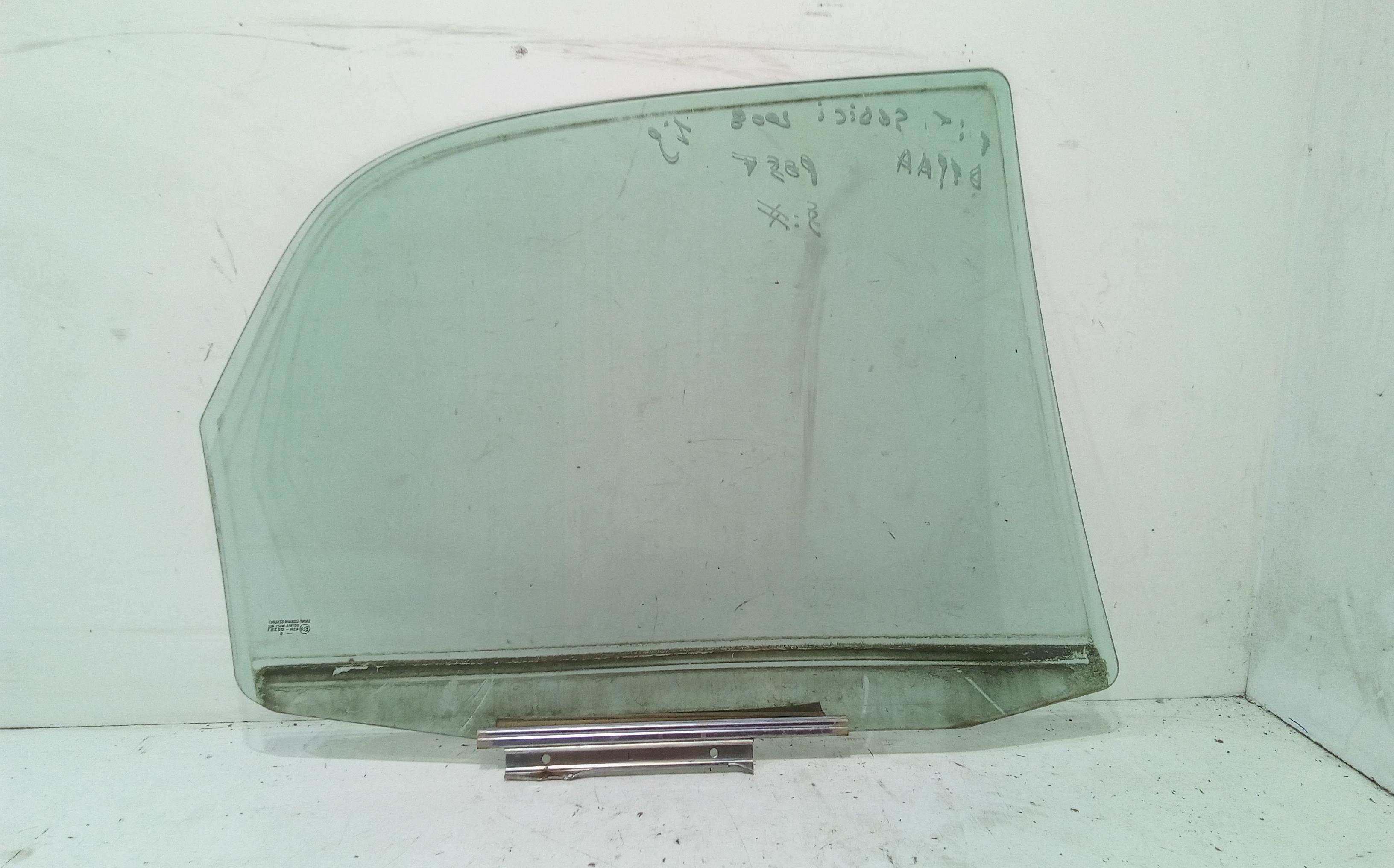 Vetro scendente posteriore Sinistro FIAT Sedici 1° Serie | CasoriaCar.it