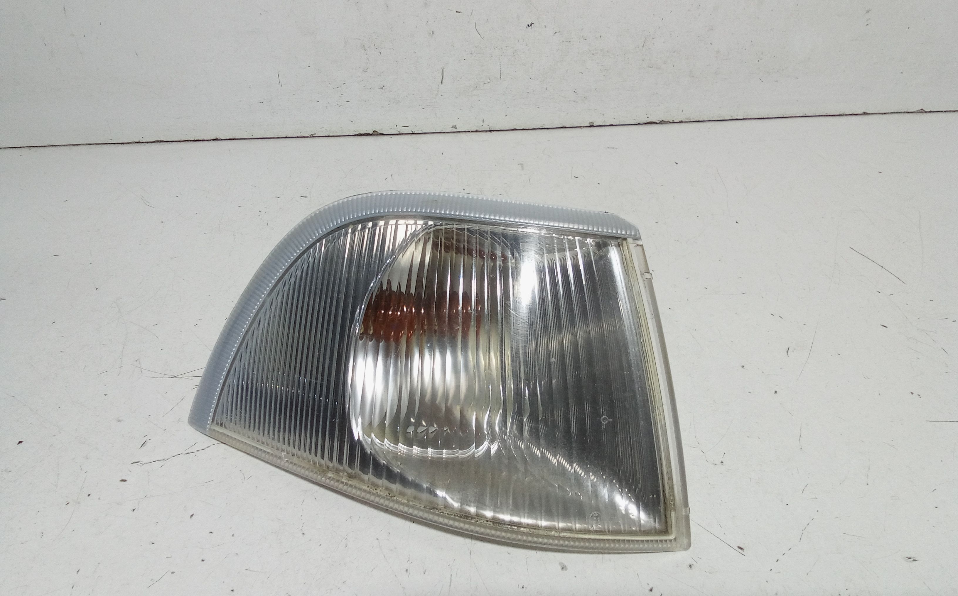 Freccia fanalino ant DX lato passeggero VOLVO S40 1� Serie