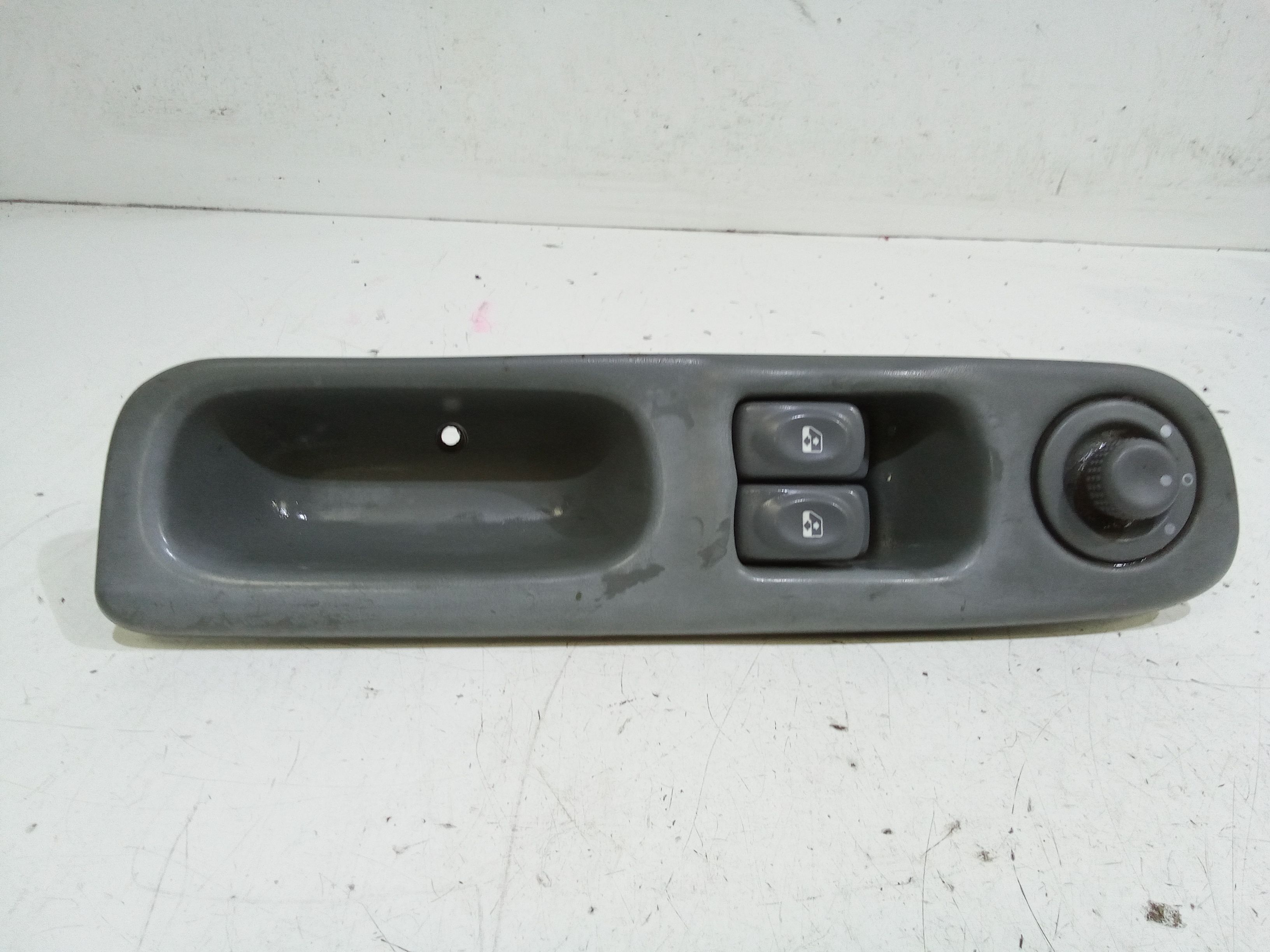 Pulsantiera anteriore sinistra Guida RENAULT Twingo I serie (00>07)