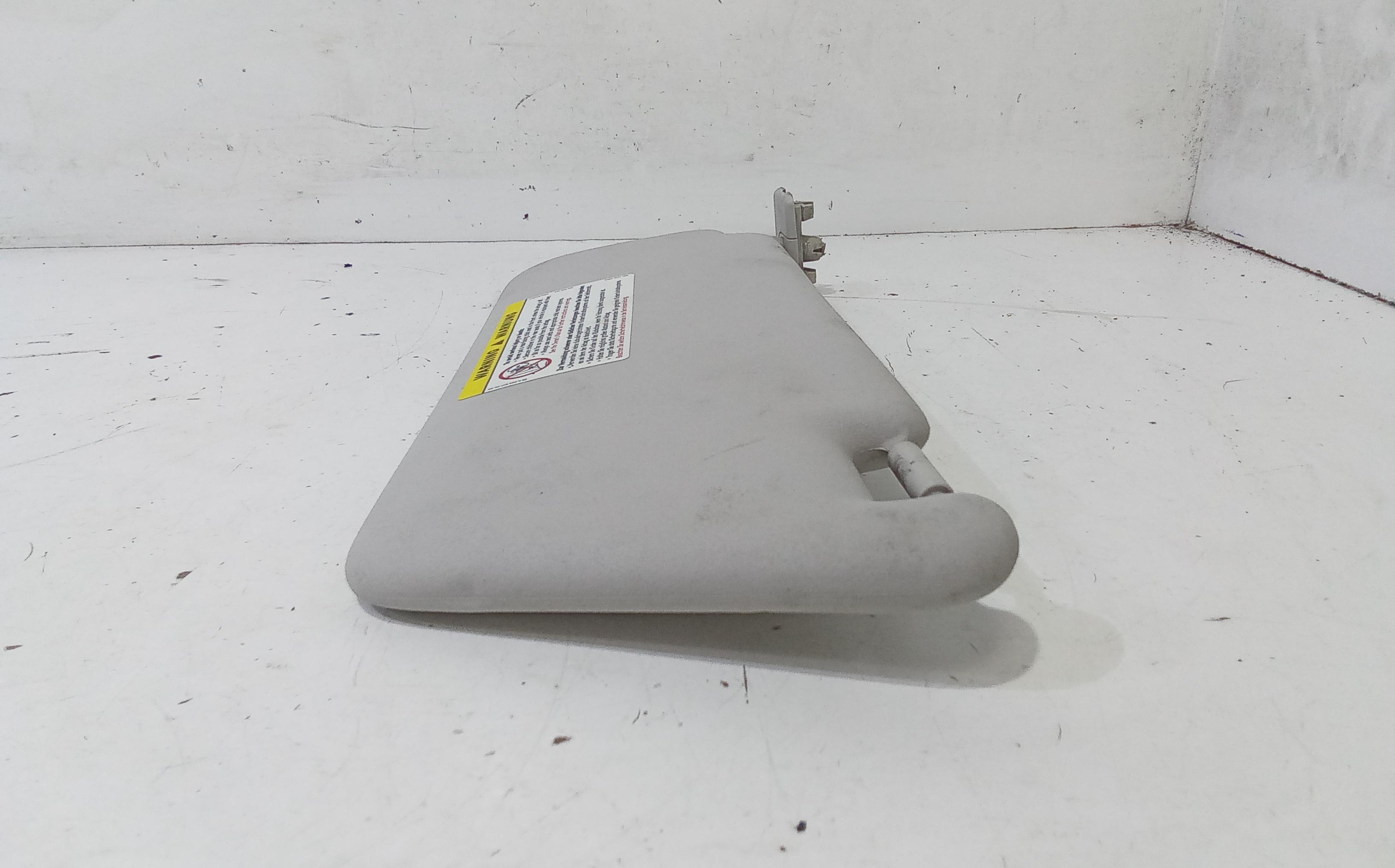 Parasole aletta Lato Passeggero MERCEDES Classe B W245 1° Serie | Casoria