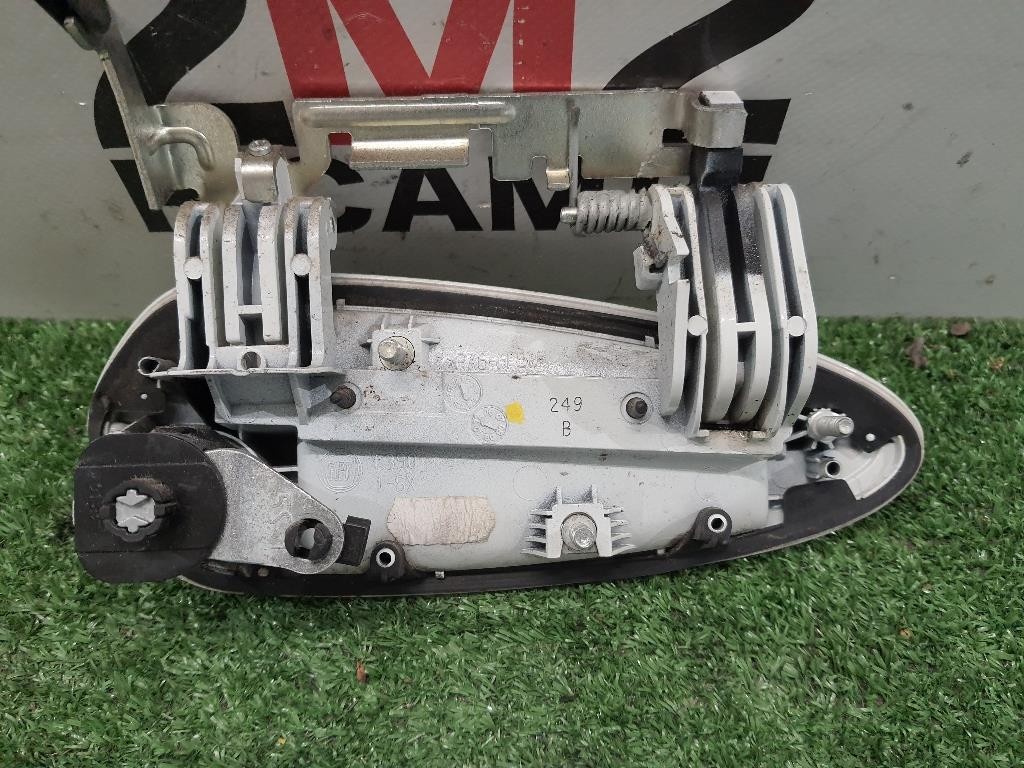 Autocraft Set Di 2 Assi Di Riparazione Per Maniglia Porta Laterale Per Citroen Berlingo E Peugeot Partner (1996-2008)