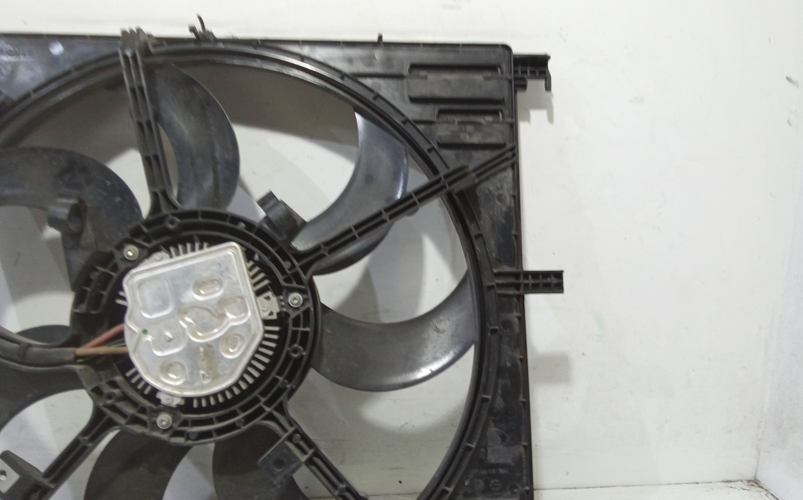 Ventola Radiatore Per VW Polo (6R1, 6C1, 9N) - Diametro 390mm, 270W, 8 Pale, Telaio In Plastica Incluso
