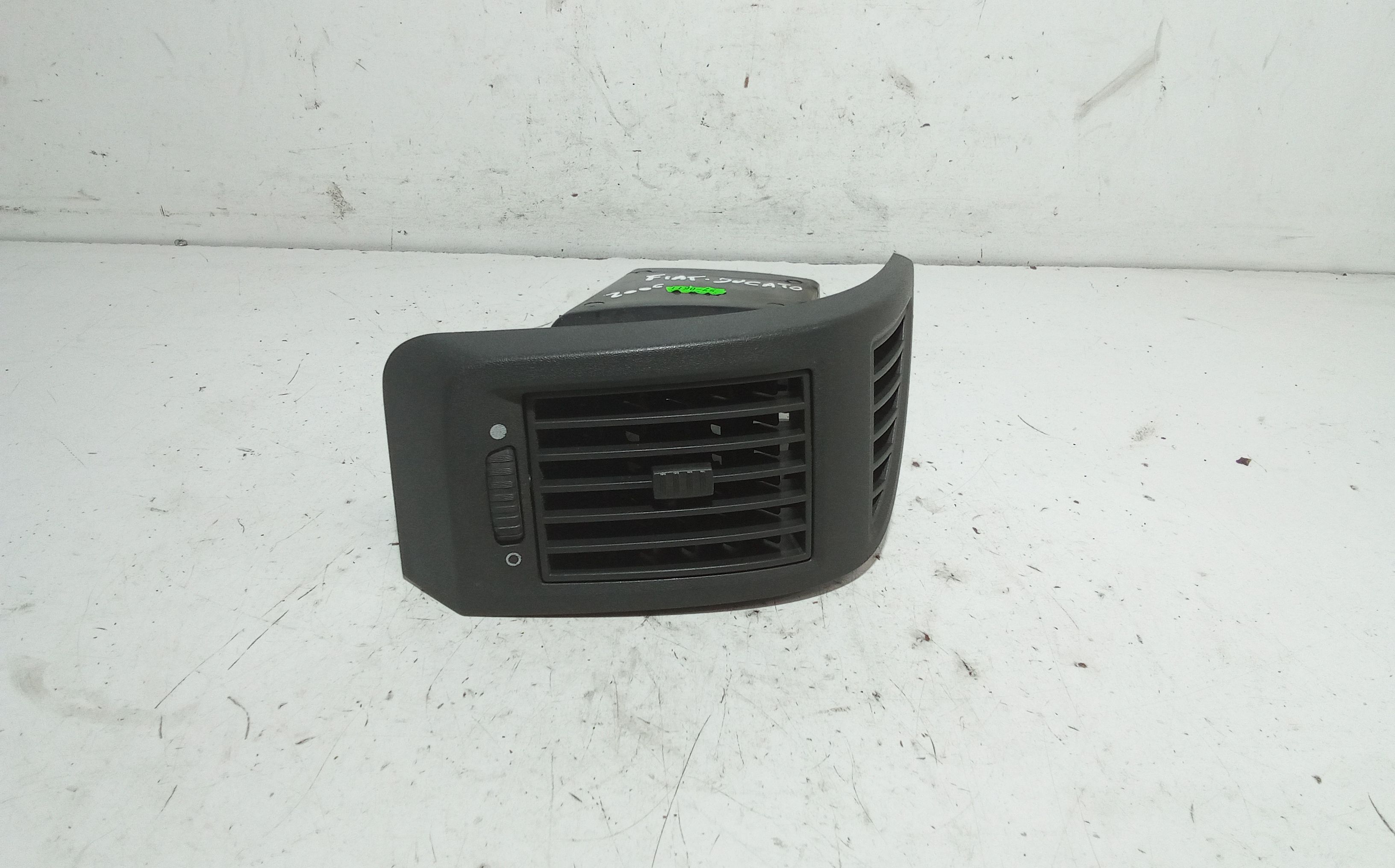 Bocchetta aria cruscotto lato guida FIAT Ducato 5� Serie