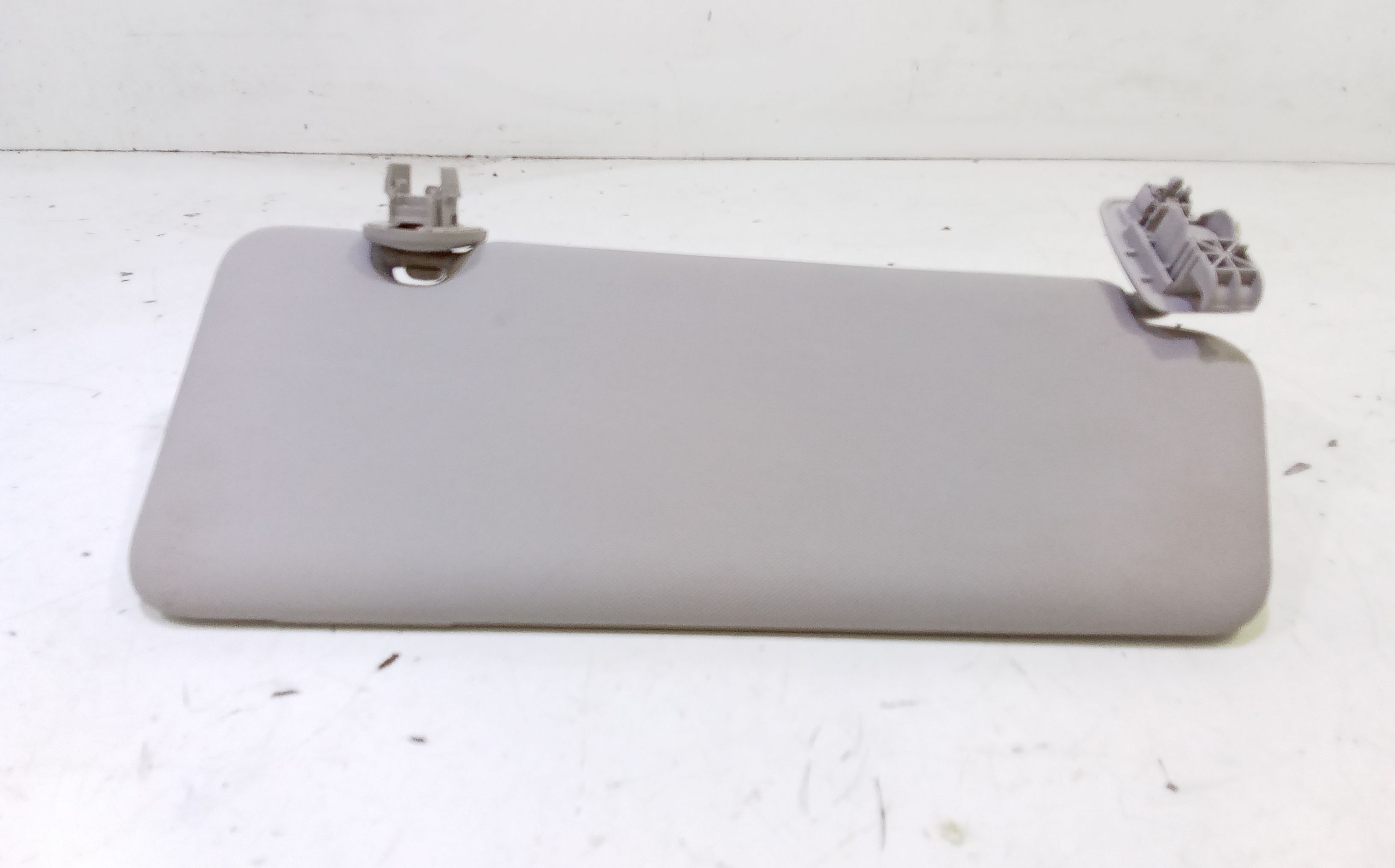 Parasole aletta anteriore Lato Guida RENAULT Clio Serie IV (12>19)