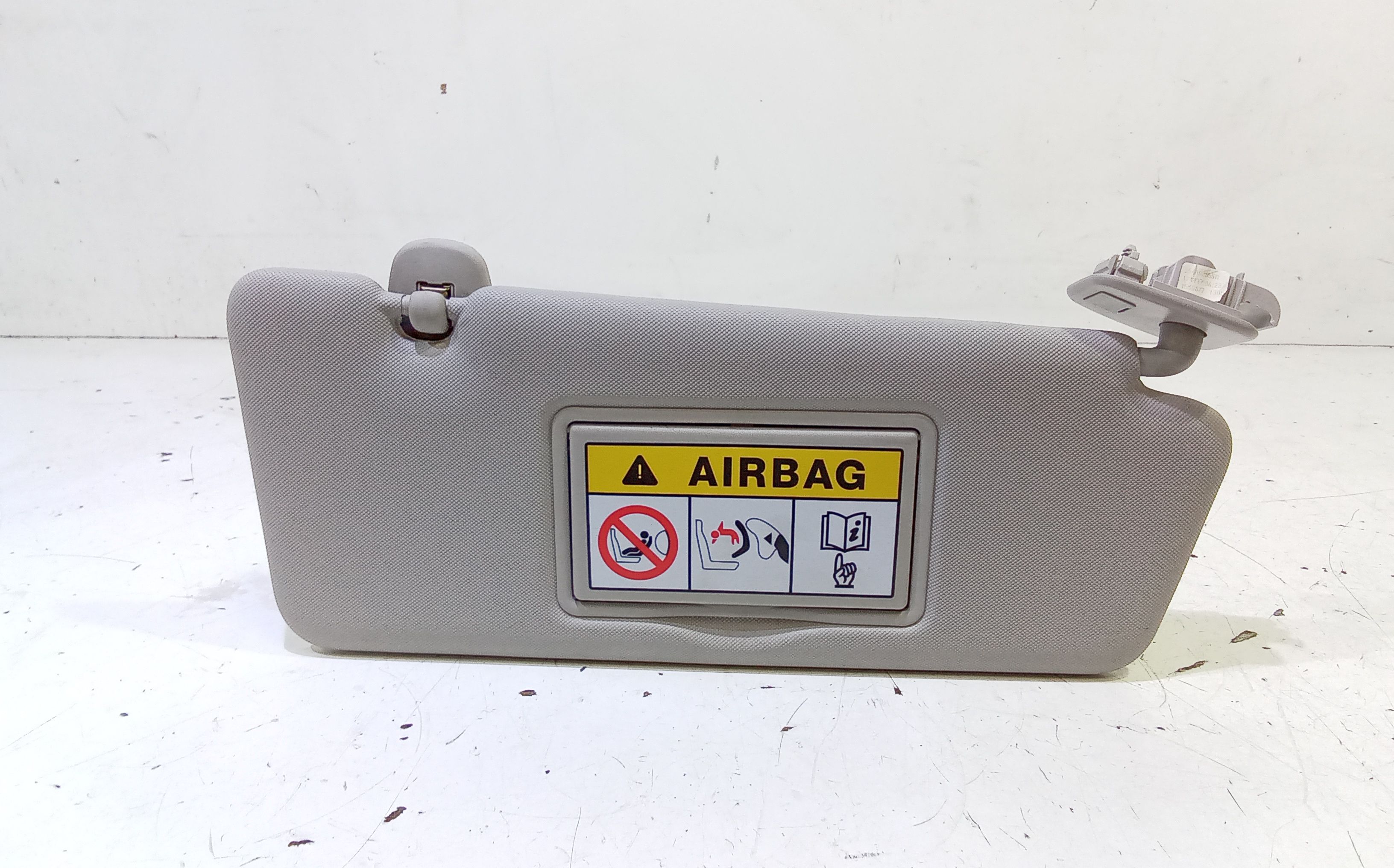 Parasole aletta Lato Passeggero RENAULT Clio Serie IV (12>19)